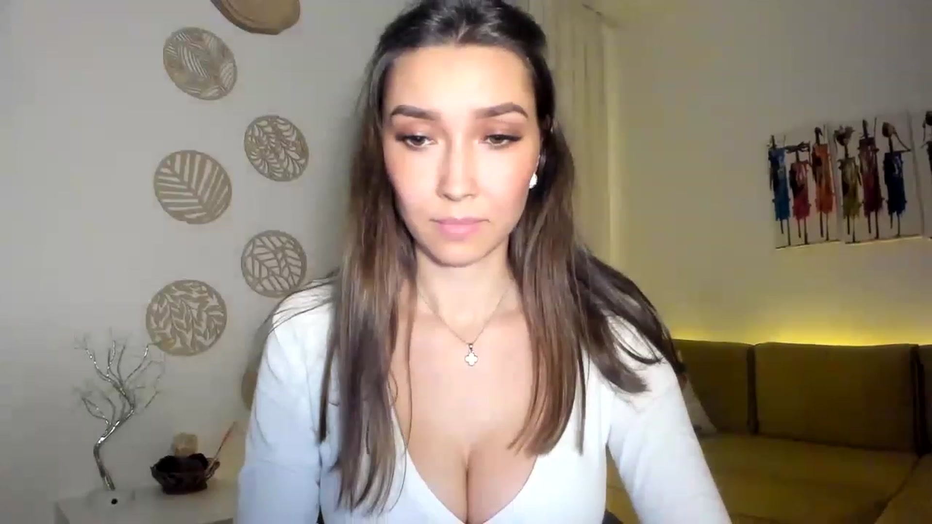 Gallery image thumbnail from LuckyHoneyyy's myfreecams stream on, 02/11/2023, 01:19 image 10 of 20