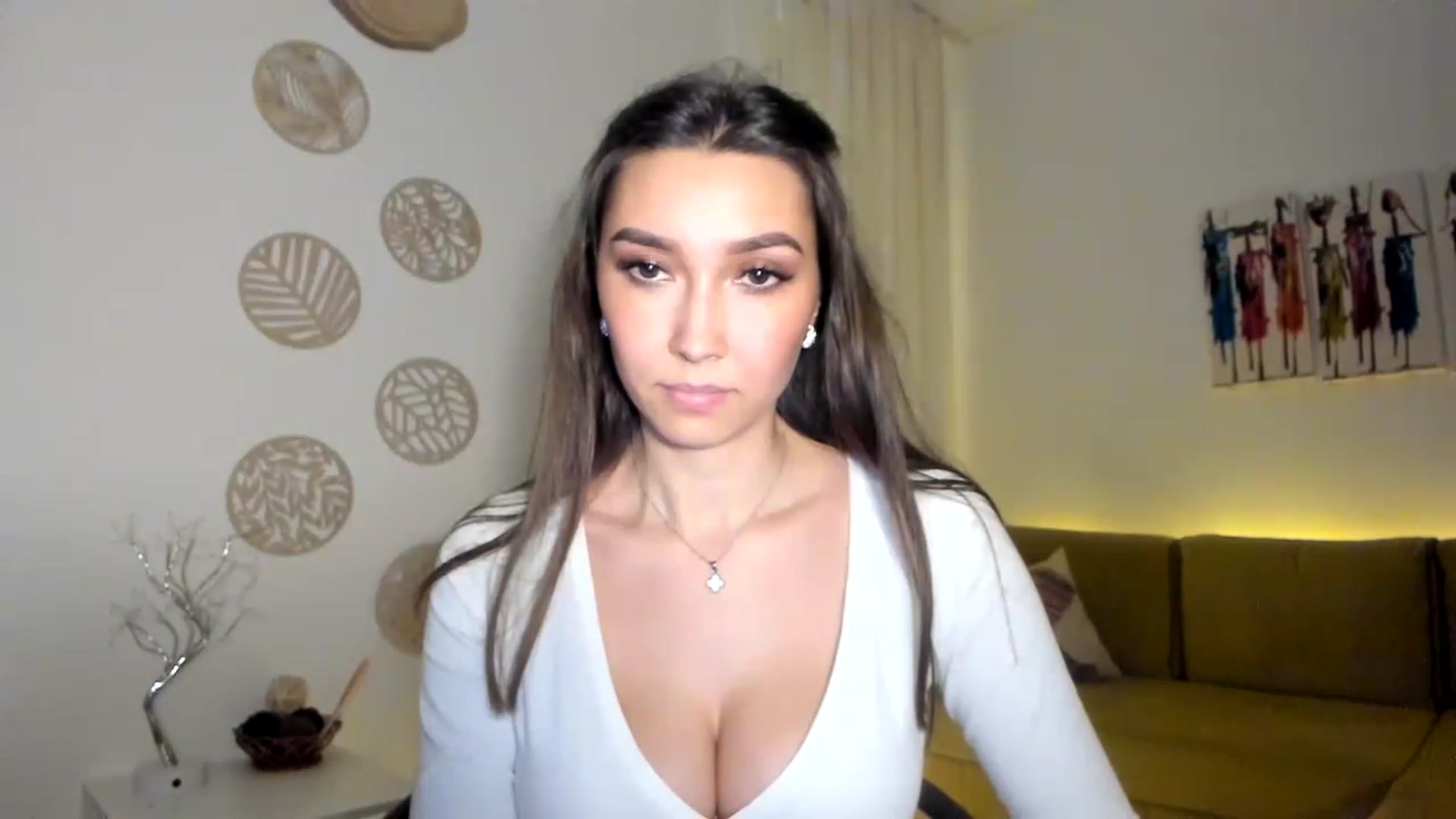 Gallery image thumbnail from LuckyHoneyyy's myfreecams stream on, 02/11/2023, 01:19 image 8 of 20