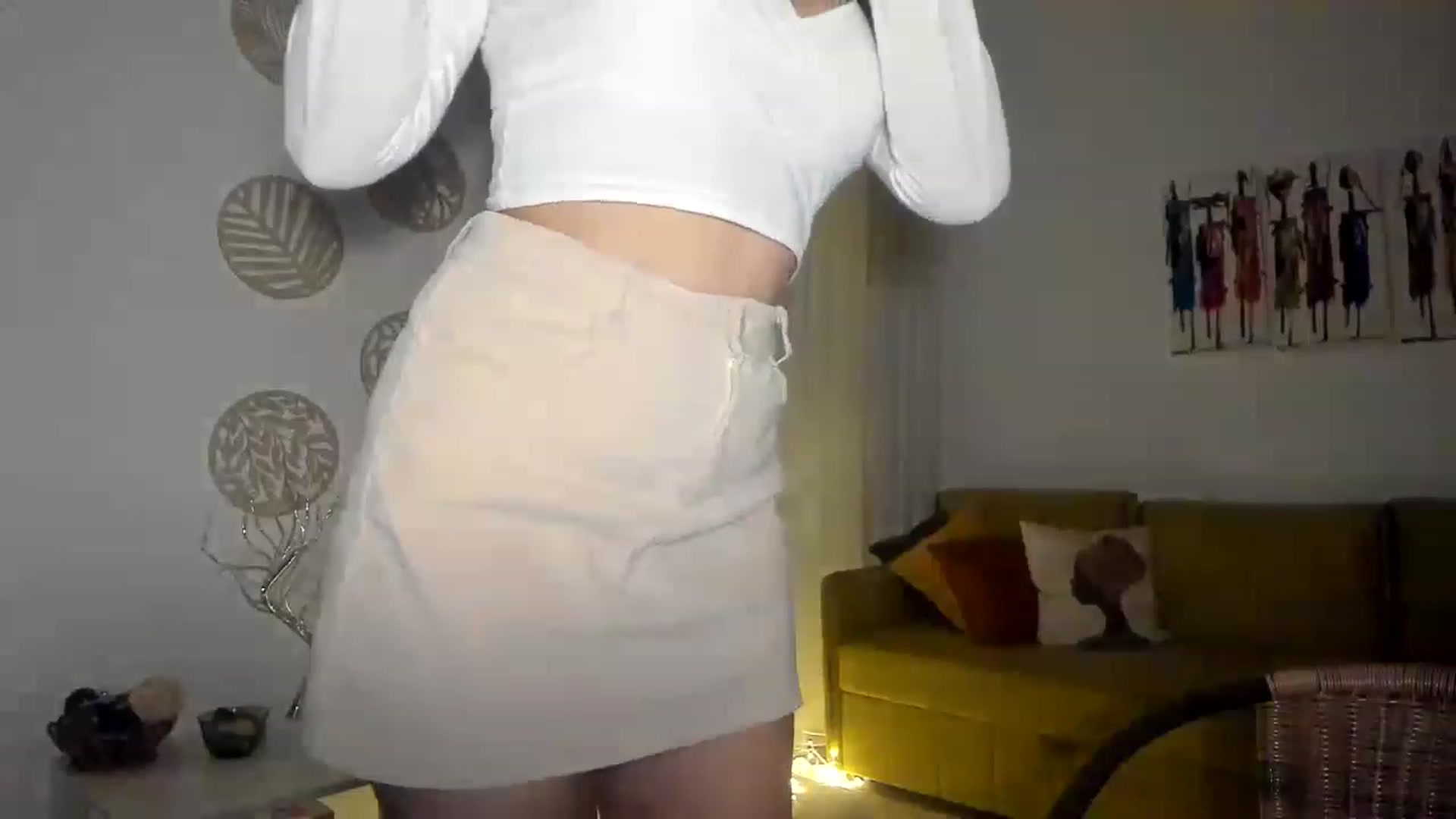 Gallery image thumbnail from LuckyHoneyyy's myfreecams stream on, 02/24/2023, 01:51 image 18 of 20