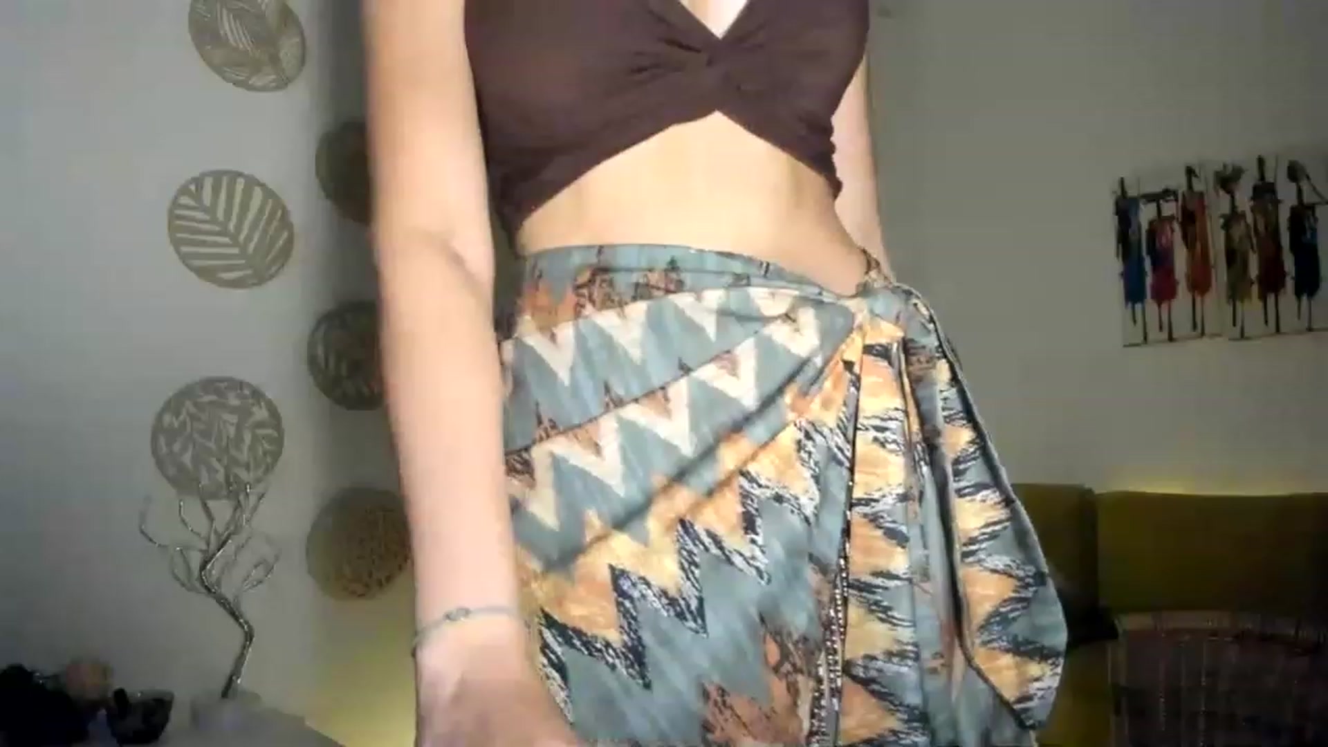 Gallery image thumbnail from LuckyHoneyyy's myfreecams stream on, 02/25/2023, 24:55 image 20 of 20