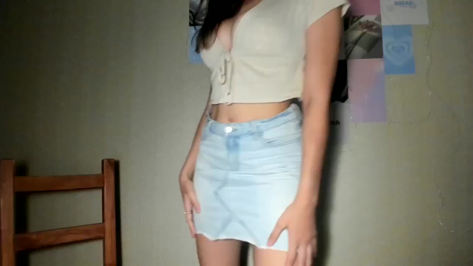 Gallery image thumbnail from LuckyHoneyyy's myfreecams stream on, 07/23/2024, 23:11 image 4 of 20