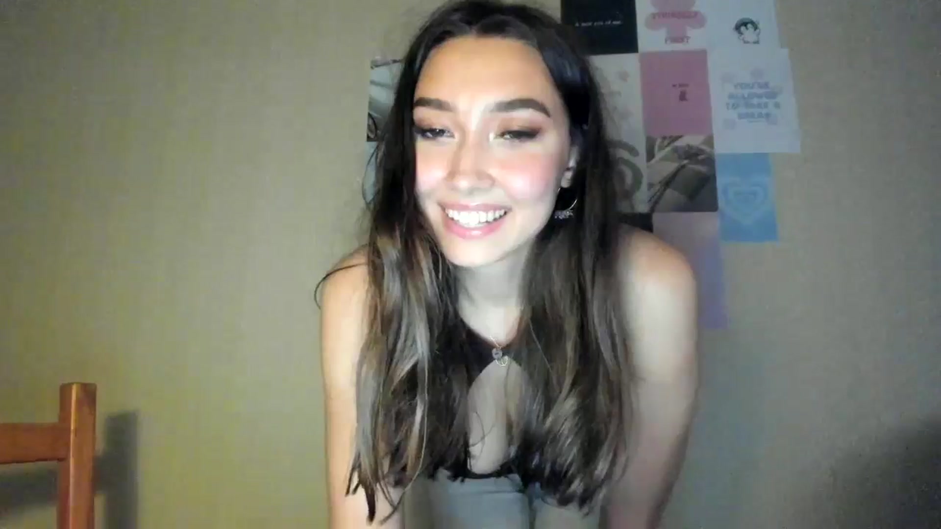 Gallery image thumbnail from LuckyHoneyyy's myfreecams stream on, 07/26/2024, 02:41 image 20 of 20