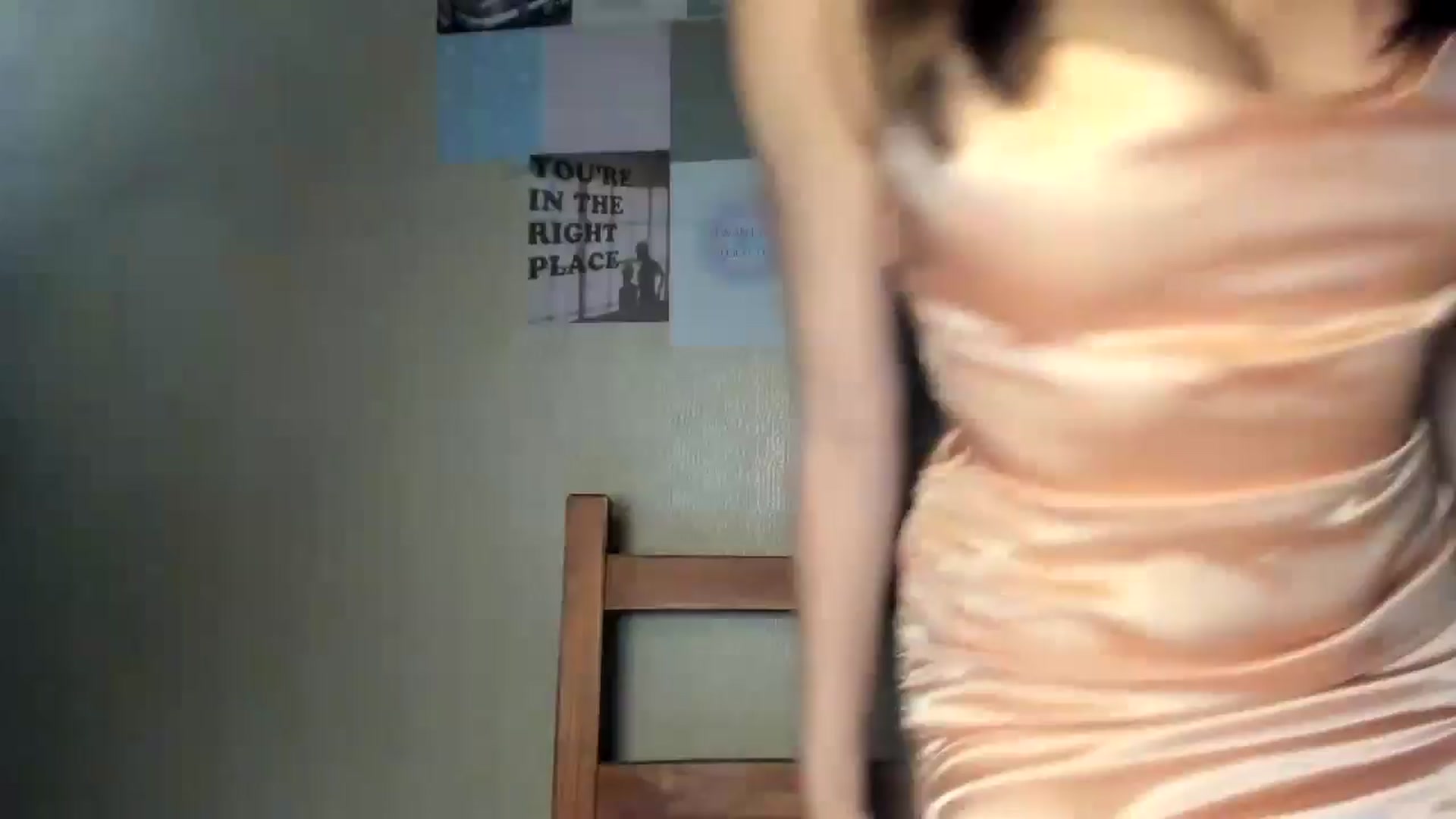Gallery image thumbnail from LuckyHoneyyy's myfreecams stream on, 10/23/2024, 23:08 image 6 of 20