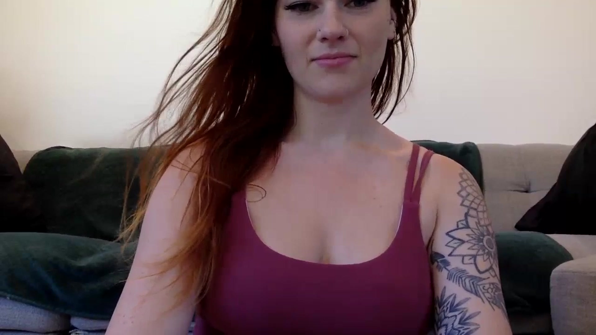 Gallery image thumbnail from LuckyLennox's myfreecams stream on, 07/10/2023, 24:49 image 16 of 20