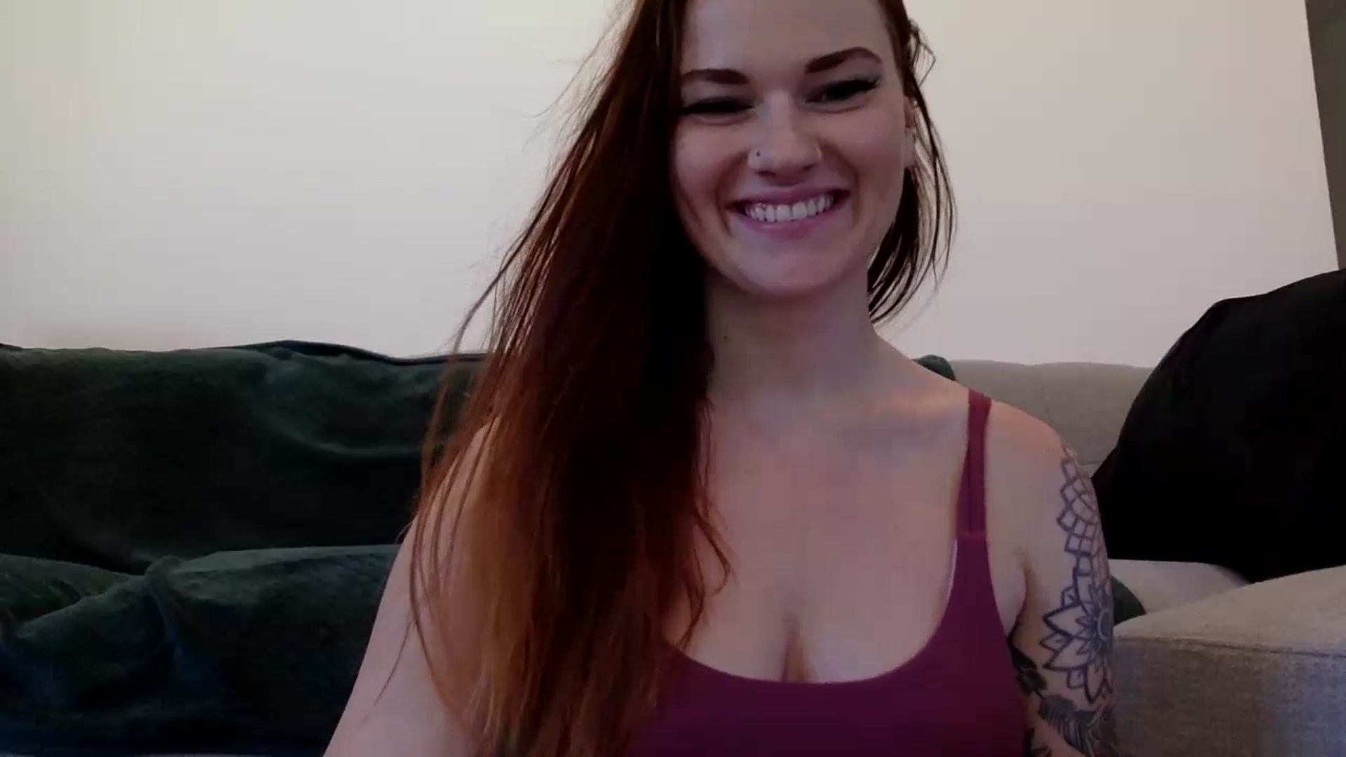 Gallery image thumbnail from LuckyLennox's myfreecams stream on, 07/10/2023, 01:24 image 12 of 20