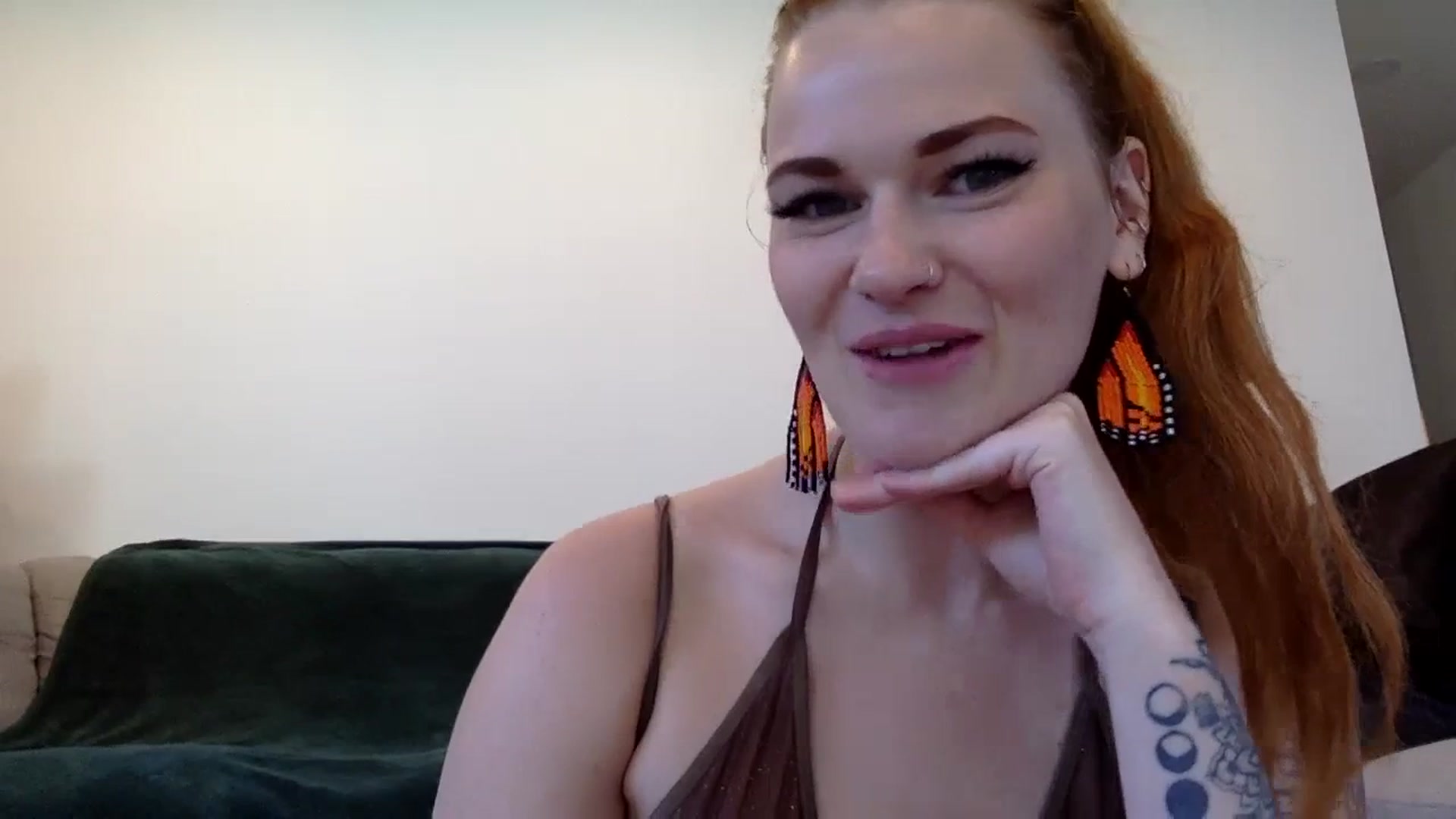 Gallery image thumbnail from LuckyLennox's myfreecams stream on, 07/11/2023, 24:10 image 16 of 20