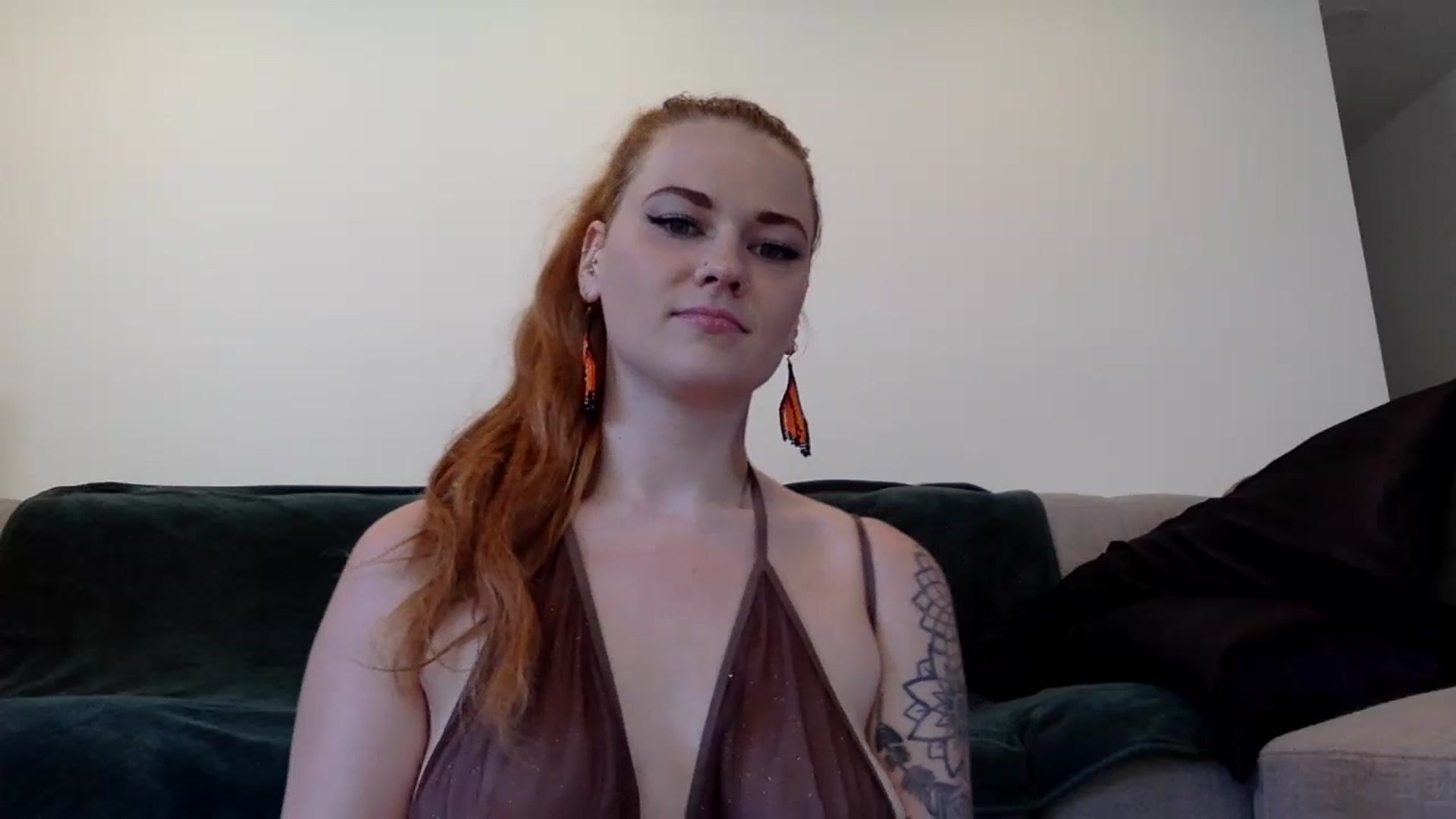 Gallery image thumbnail from LuckyLennox's myfreecams stream on, 07/11/2023, 24:10 image 5 of 20