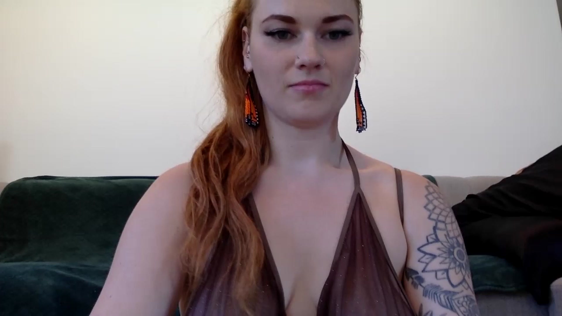 Gallery image thumbnail from LuckyLennox's myfreecams stream on, 07/11/2023, 01:58 image 10 of 20