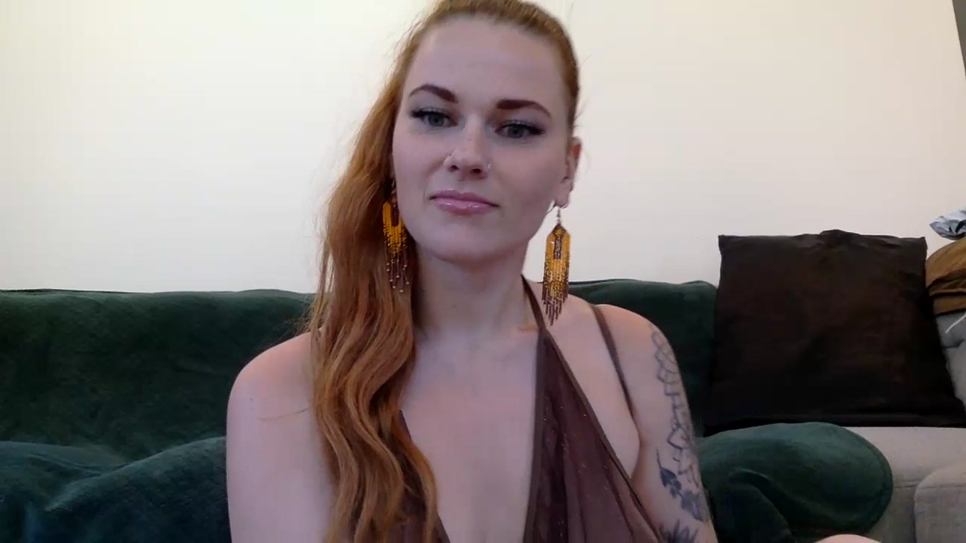 Gallery image thumbnail from LuckyLennox's myfreecams stream on, 07/12/2023, 01:06 image 9 of 20