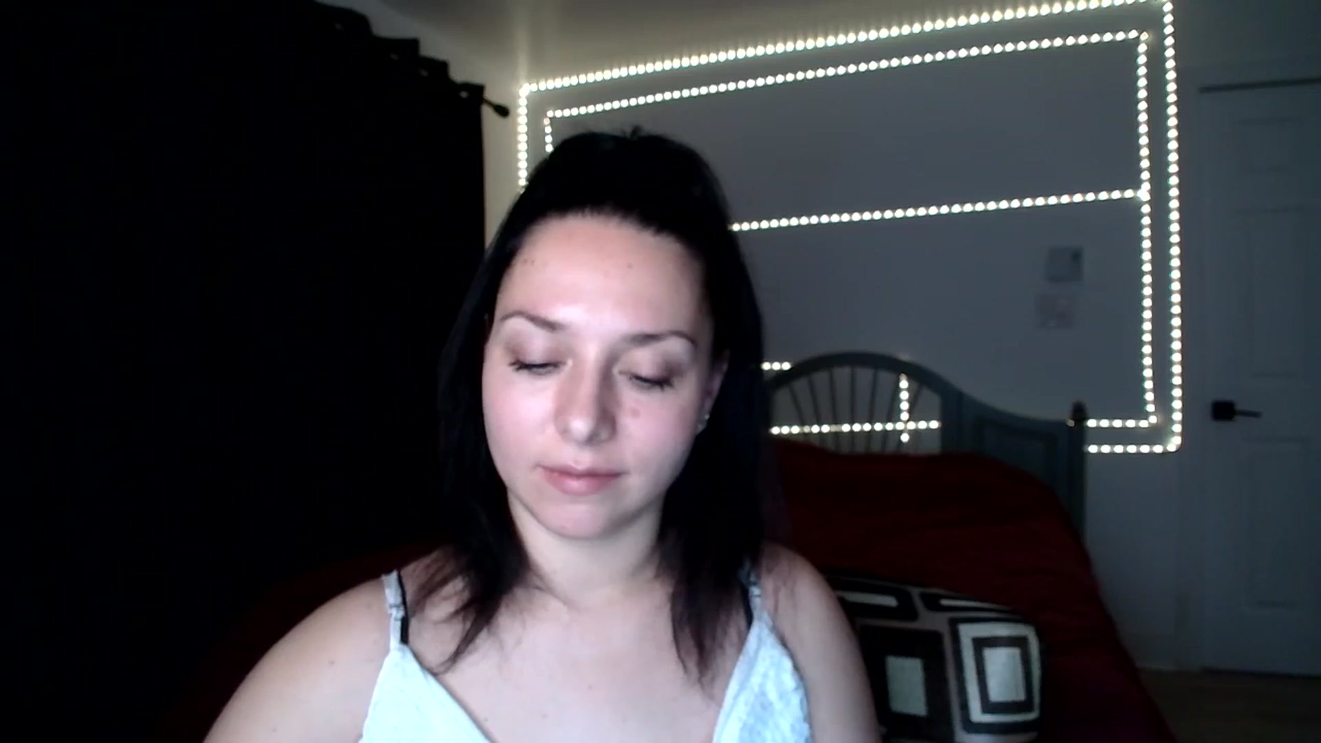 Gallery image thumbnail from LuckyLucky's myfreecams stream on, 12/25/2023, 11:51 image 15 of 20