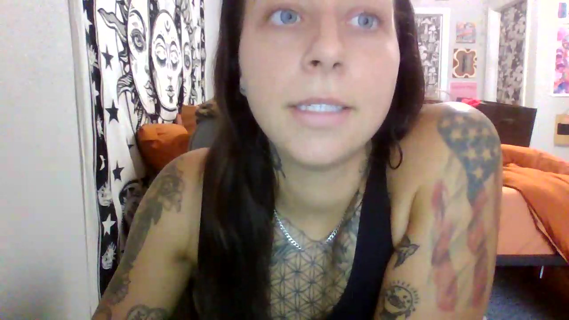 Gallery image thumbnail from LuckyLucy's myfreecams stream on, 05/31/2026, 18:07 image 10 of 20