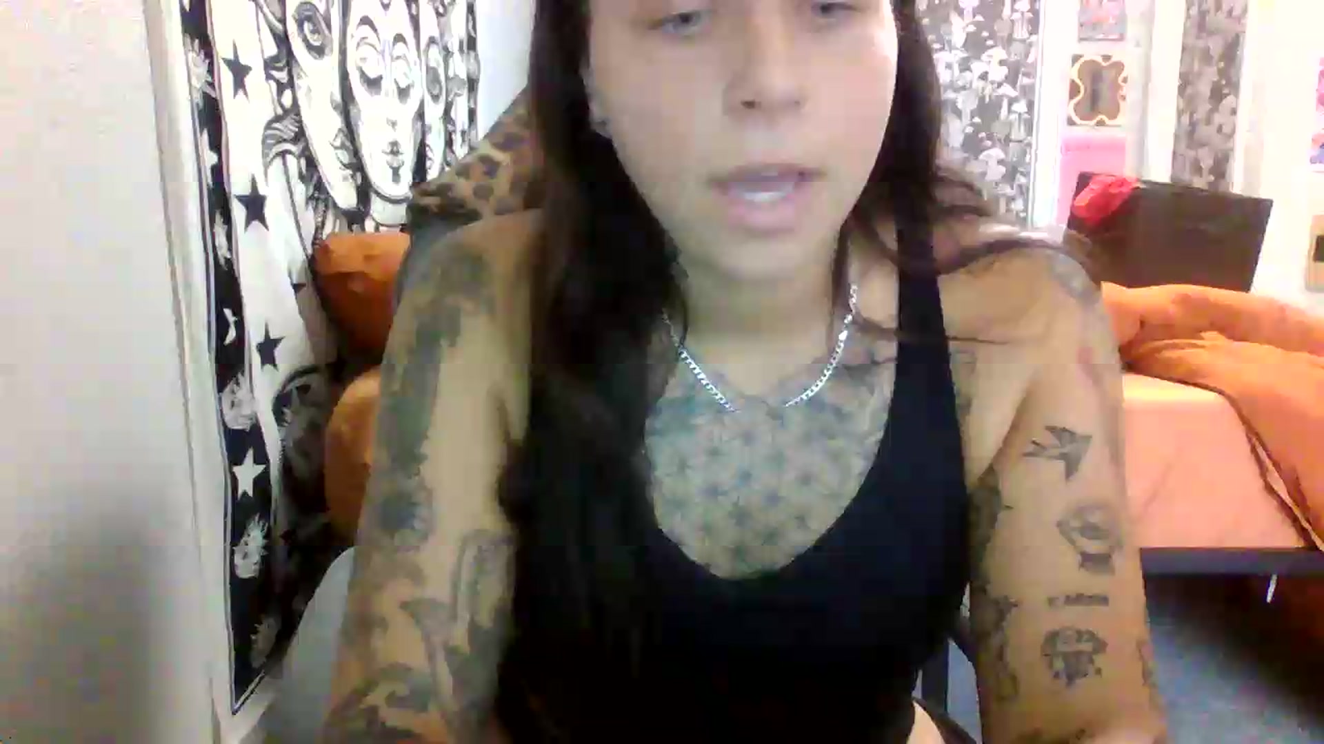 Gallery image thumbnail from LuckyLucy's myfreecams stream on, 05/31/2026, 18:07 image 1 of 20