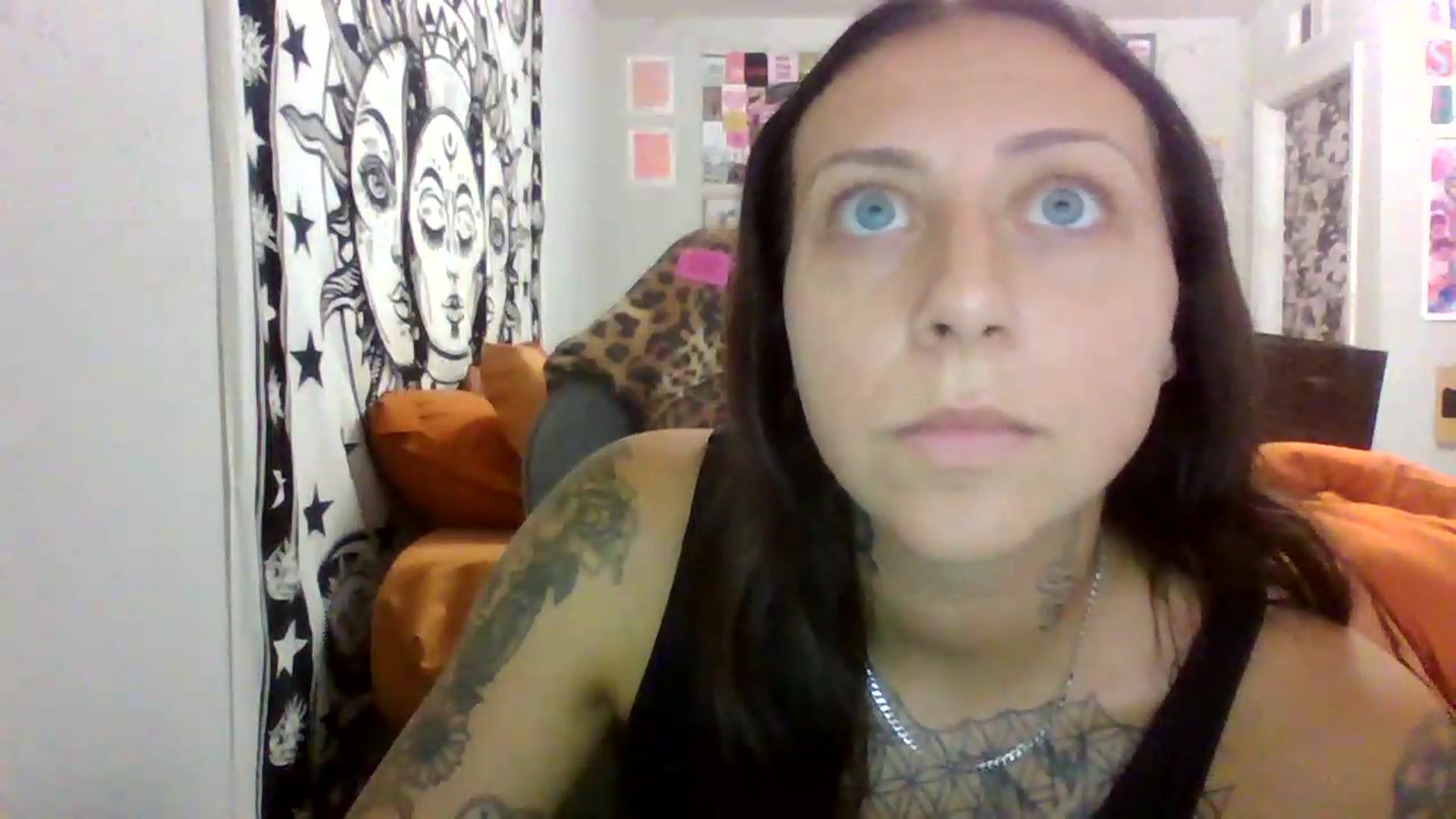 Gallery image thumbnail from LuckyLucy's myfreecams stream on, 05/31/2026, 18:07 image 12 of 20