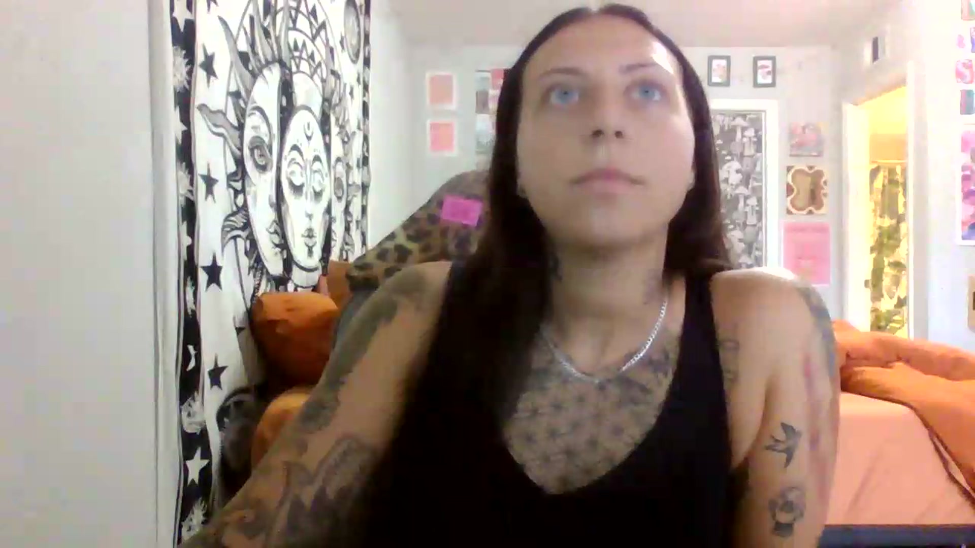 Gallery image thumbnail from LuckyLucy's myfreecams stream on, 05/31/2026, 19:57 image 20 of 20