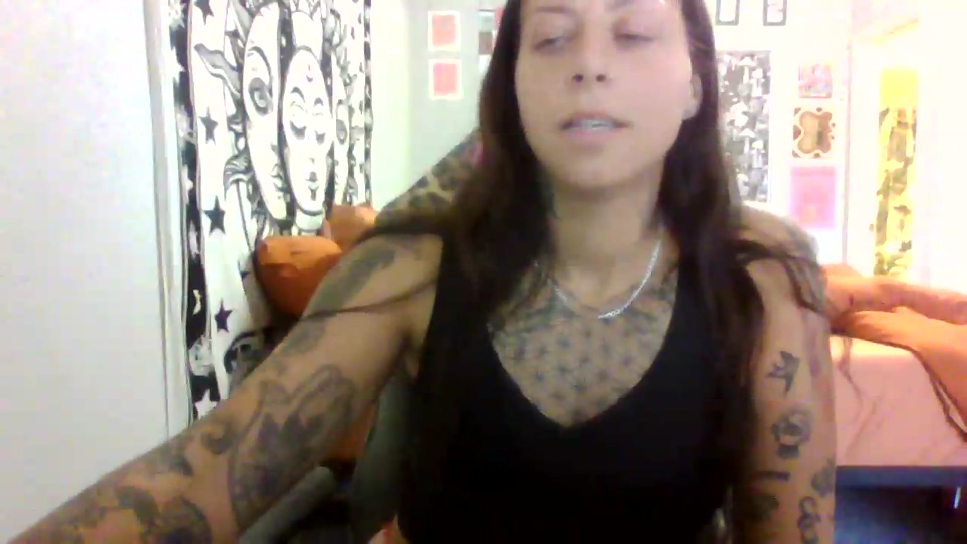 Gallery image thumbnail from LuckyLucy's myfreecams stream on, 05/31/2026, 20:23 image 12 of 20
