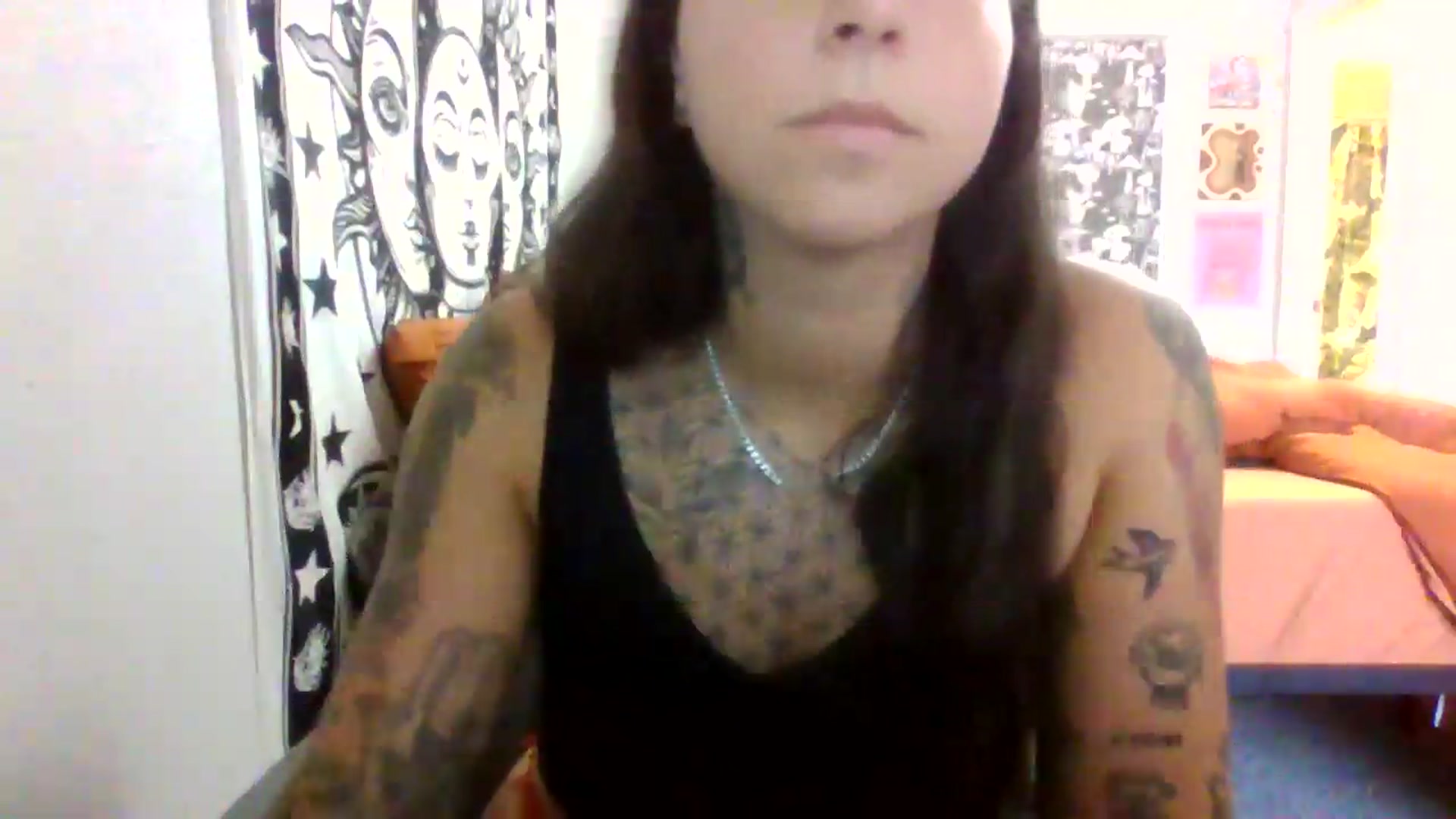 Gallery image thumbnail from LuckyLucy's myfreecams stream on, 05/31/2026, 20:23 image 5 of 20