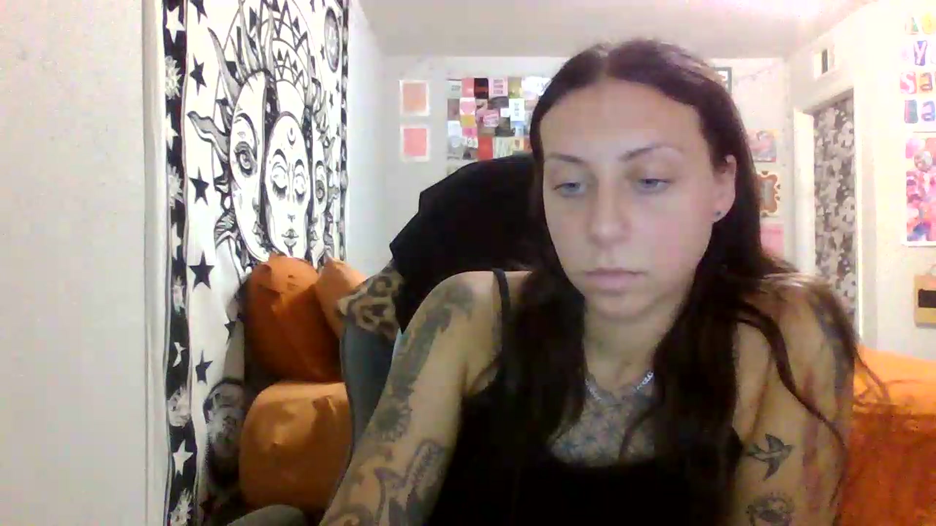 Gallery image thumbnail from LuckyLucy's myfreecams stream on, 06/02/2026, 23:37 image 3 of 20