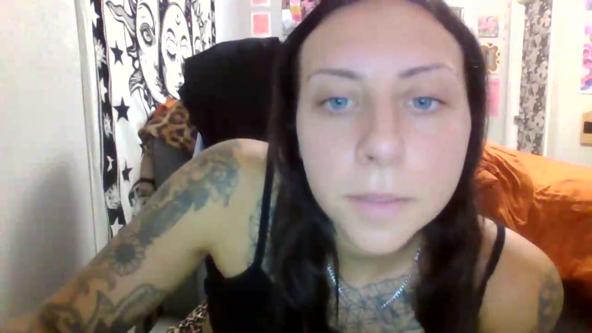 Gallery image thumbnail from LuckyLucy's myfreecams stream on, 06/02/2026, 23:37 image 14 of 20