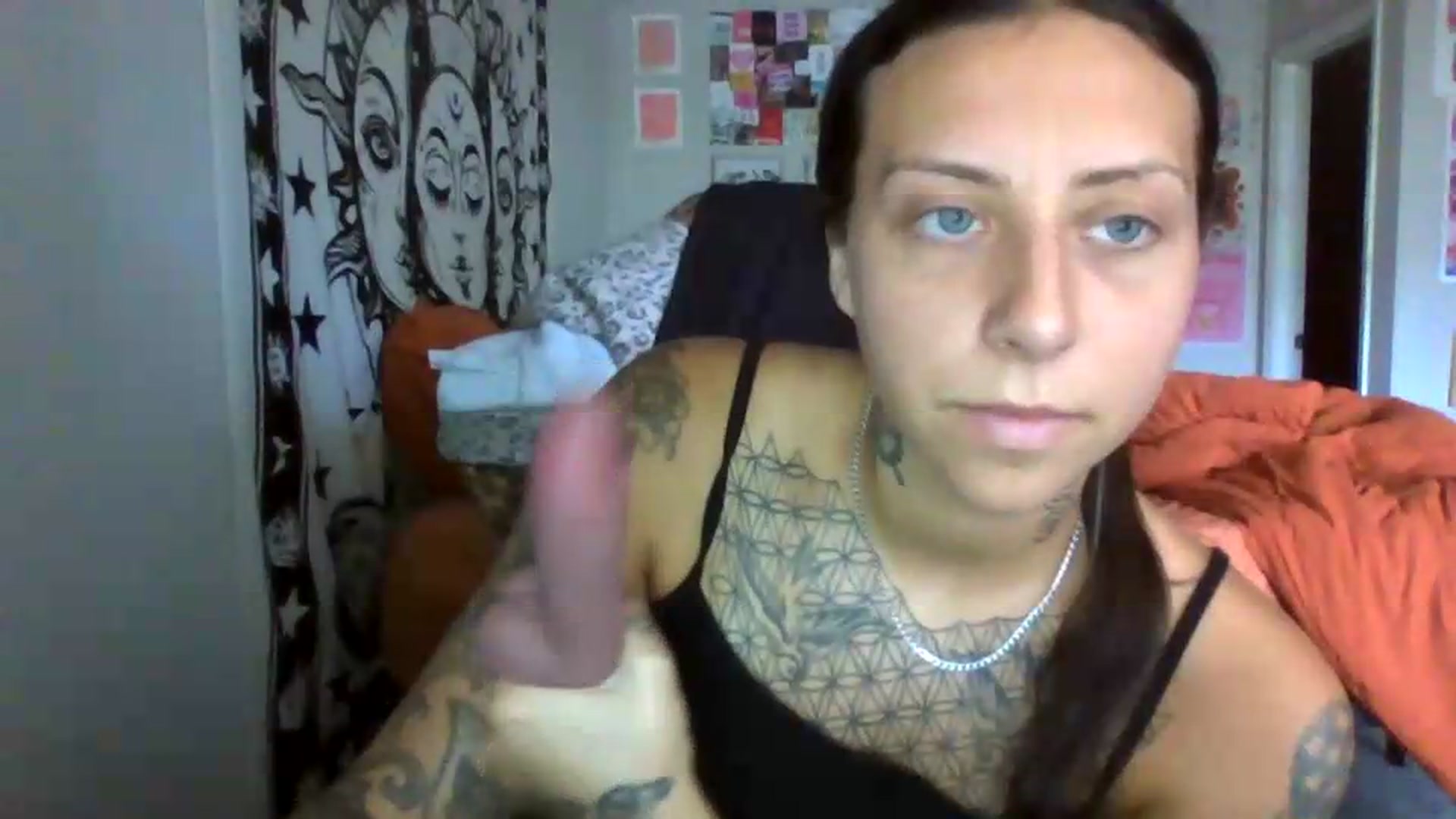 Gallery image thumbnail from LuckyLucy's myfreecams stream on, 06/07/2026, 15:37 image 7 of 20