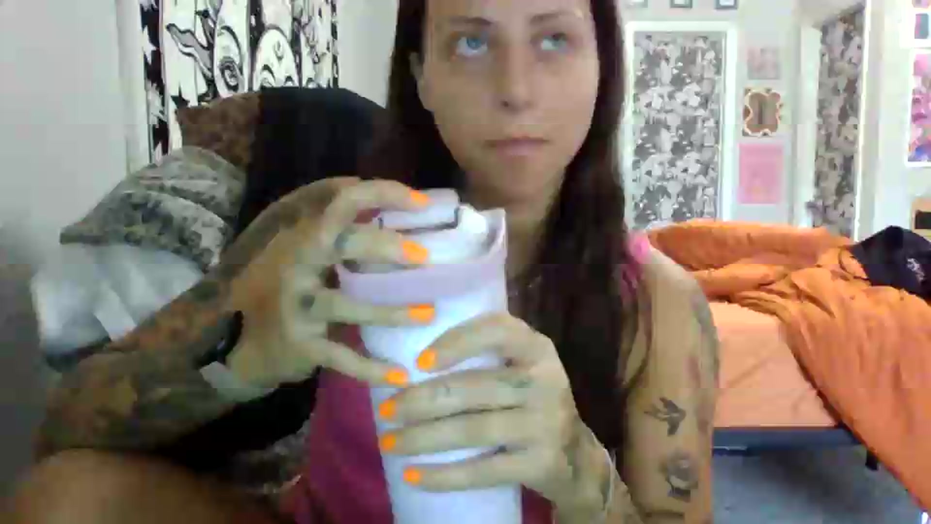 Gallery image thumbnail from LuckyLucy's myfreecams stream on, 06/07/2026, 18:23 image 1 of 20