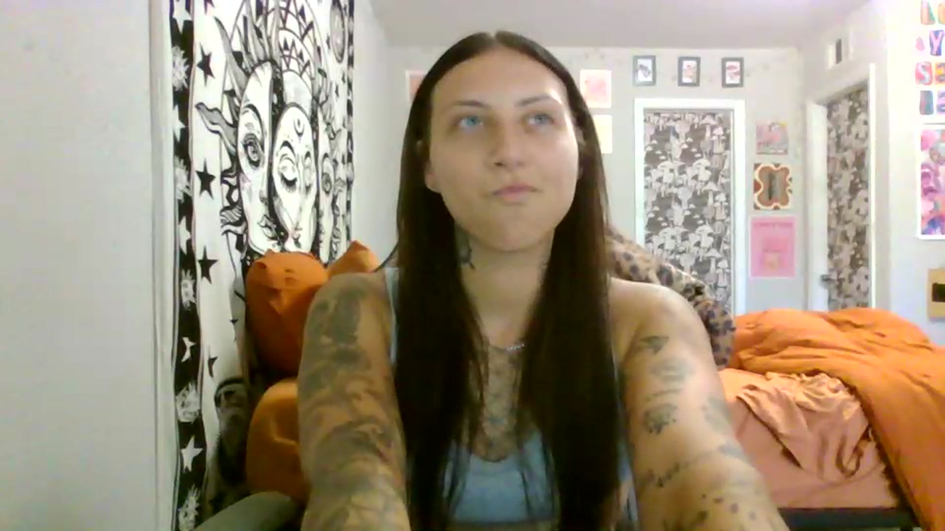 Gallery image thumbnail from LuckyLucy's myfreecams stream on, 06/11/2026, 20:32 image 19 of 20