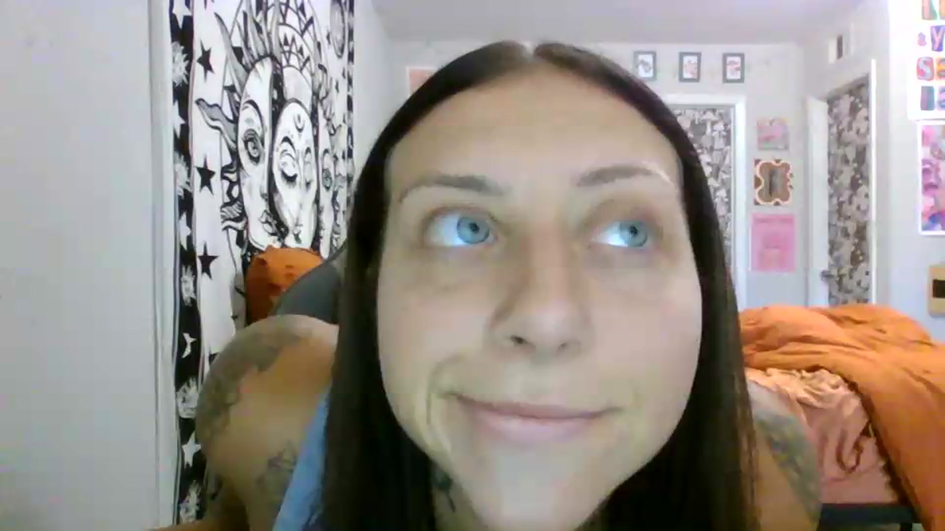 Gallery image thumbnail from LuckyLucy's myfreecams stream on, 06/11/2026, 20:32 image 12 of 20