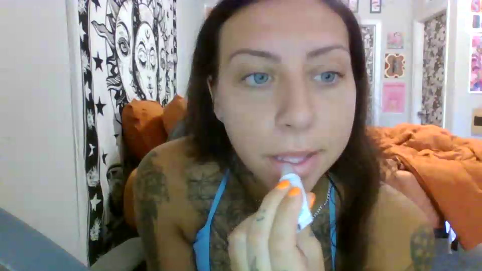 Gallery image thumbnail from LuckyLucy's myfreecams stream on, 06/14/2026, 15:34 image 3 of 20