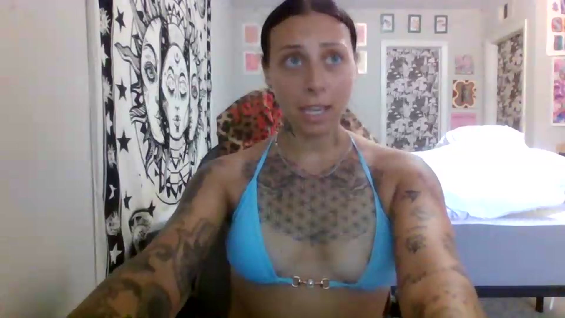Gallery image thumbnail from LuckyLucy's myfreecams stream on, 06/14/2026, 18:26 image 20 of 20