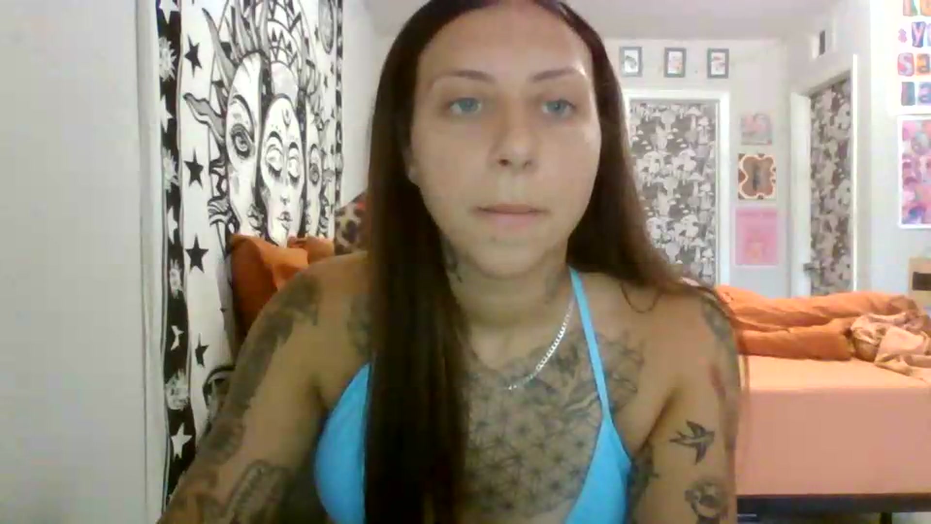 Gallery image thumbnail from LuckyLucy's myfreecams stream on, 06/18/2026, 18:49 image 16 of 20