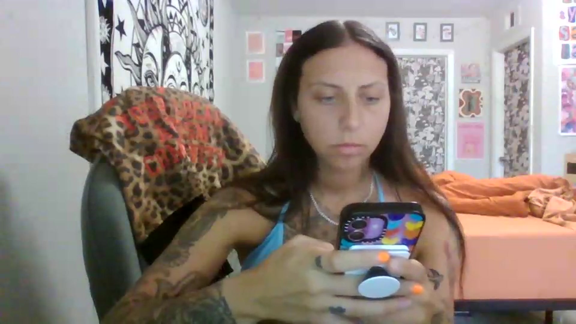 Gallery image thumbnail from LuckyLucy's myfreecams stream on, 06/18/2026, 20:46 image 9 of 20