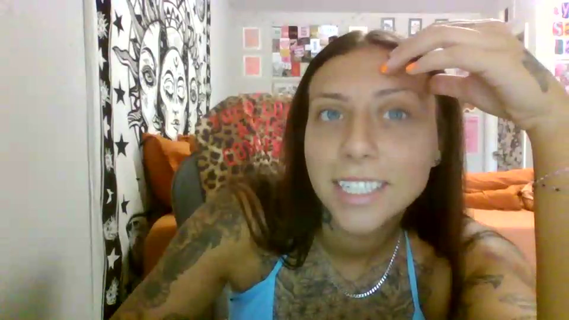 Gallery image thumbnail from LuckyLucy's myfreecams stream on, 06/18/2026, 20:46 image 7 of 20