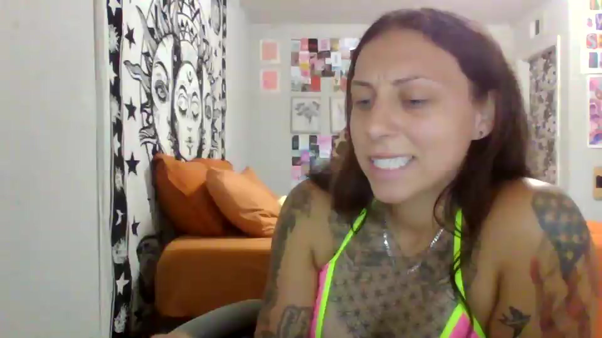 Gallery image thumbnail from LuckyLucy's myfreecams stream on, 06/20/2026, 19:15 image 2 of 20