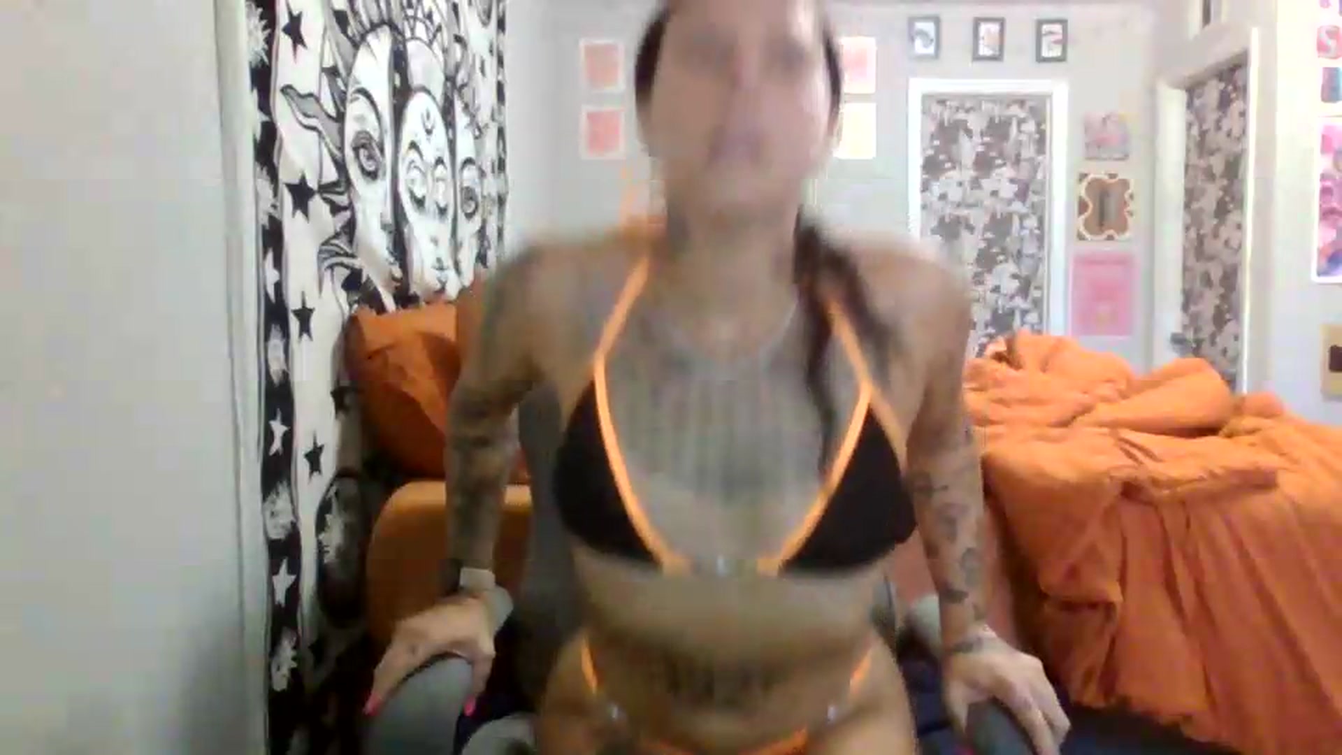 Gallery image thumbnail from LuckyLucy's myfreecams stream on, 06/22/2026, 15:55 image 18 of 20