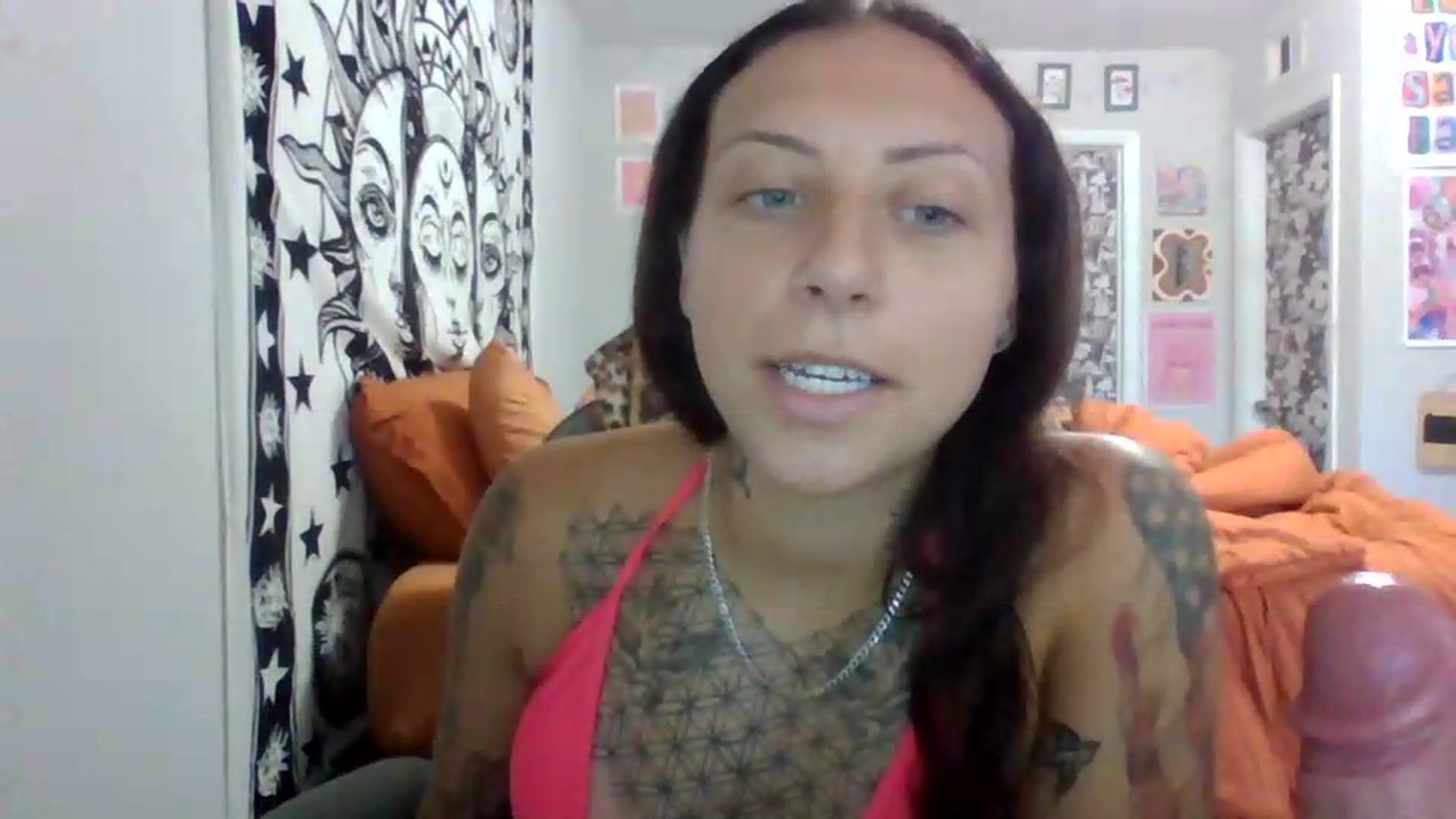 Gallery image thumbnail from LuckyLucy's myfreecams stream on, 06/22/2026, 20:22 image 7 of 20