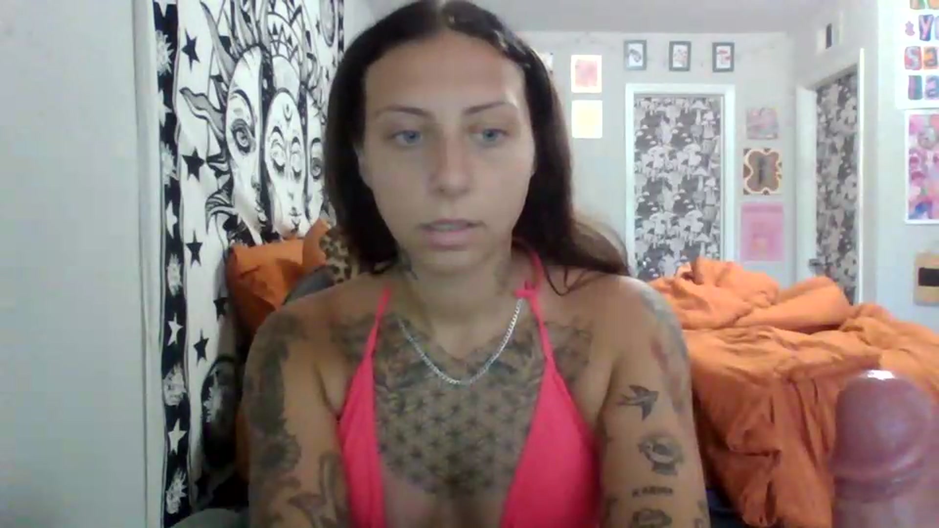 Gallery image thumbnail from LuckyLucy's myfreecams stream on, 06/22/2026, 20:22 image 8 of 20