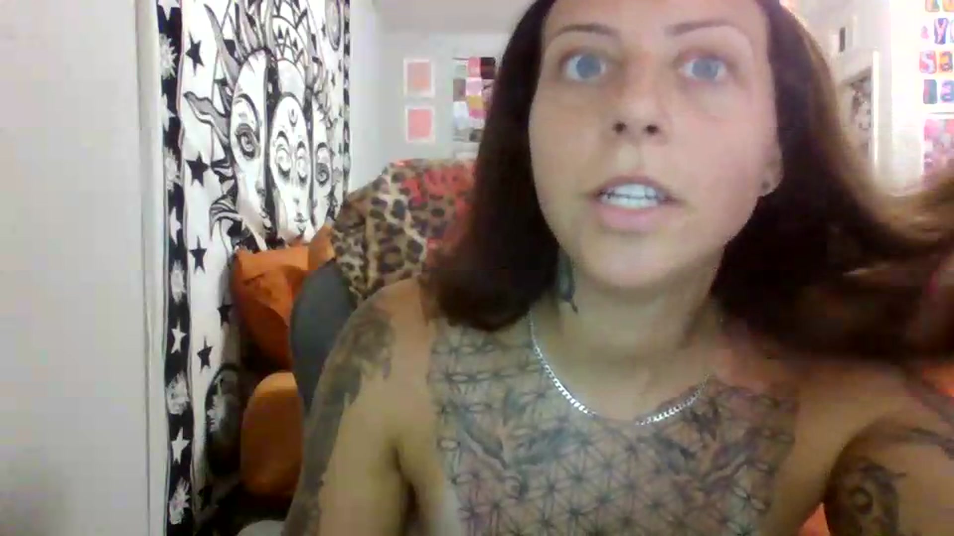 Gallery image thumbnail from LuckyLucy's myfreecams stream on, 06/22/2026, 20:22 image 20 of 20
