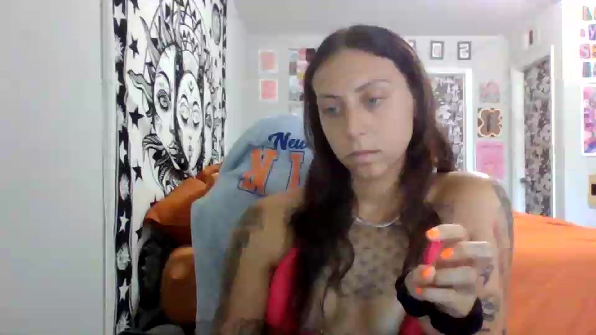 Gallery image thumbnail from LuckyLucy's myfreecams stream on, 07/05/2026, 17:20 image 8 of 20
