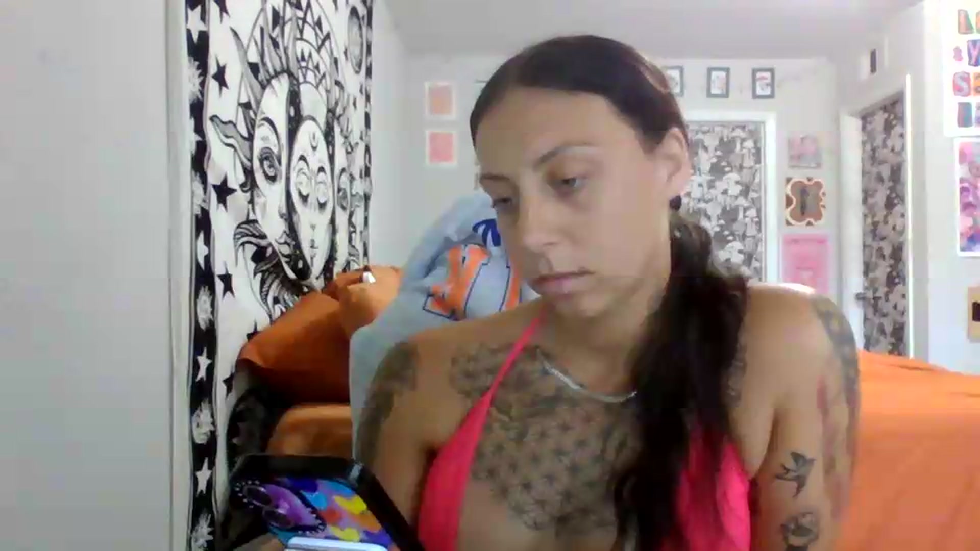 Gallery image thumbnail from LuckyLucy's myfreecams stream on, 07/05/2026, 17:20 image 14 of 20