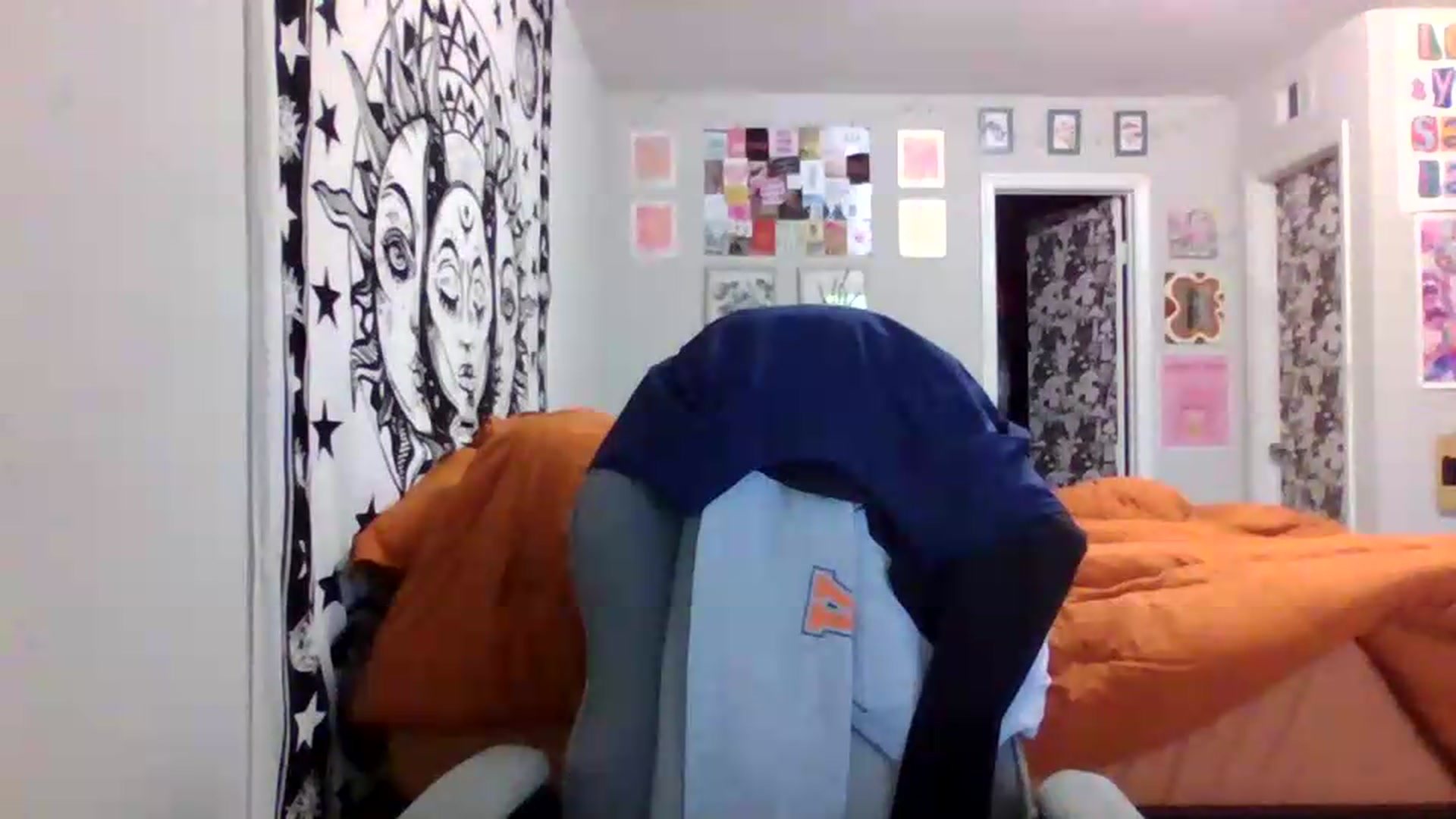 Gallery image thumbnail from LuckyLucy's myfreecams stream on, 07/11/2026, 16:30 image 13 of 20