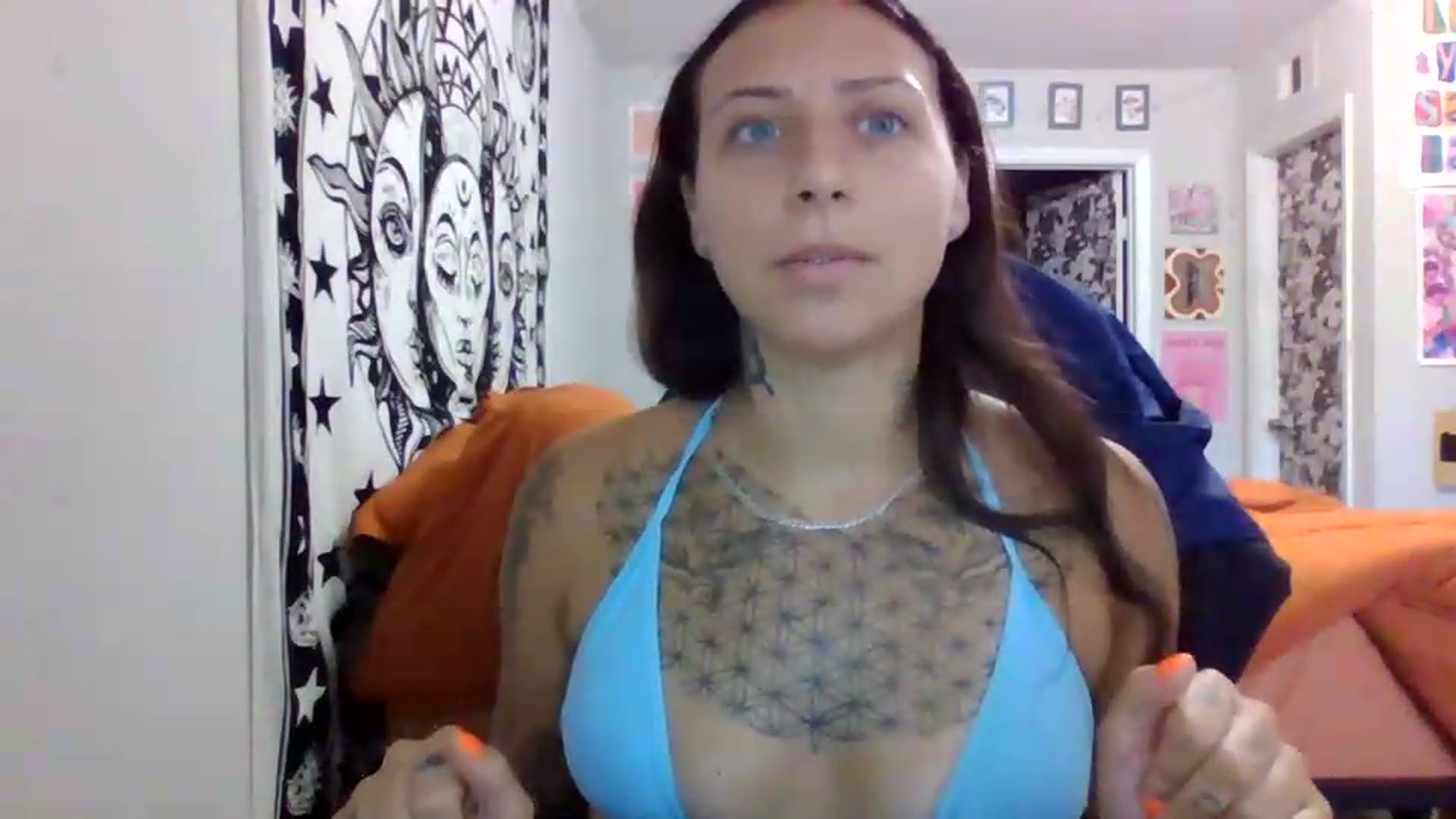 Gallery image thumbnail from LuckyLucy's myfreecams stream on, 07/11/2026, 16:30 image 15 of 20