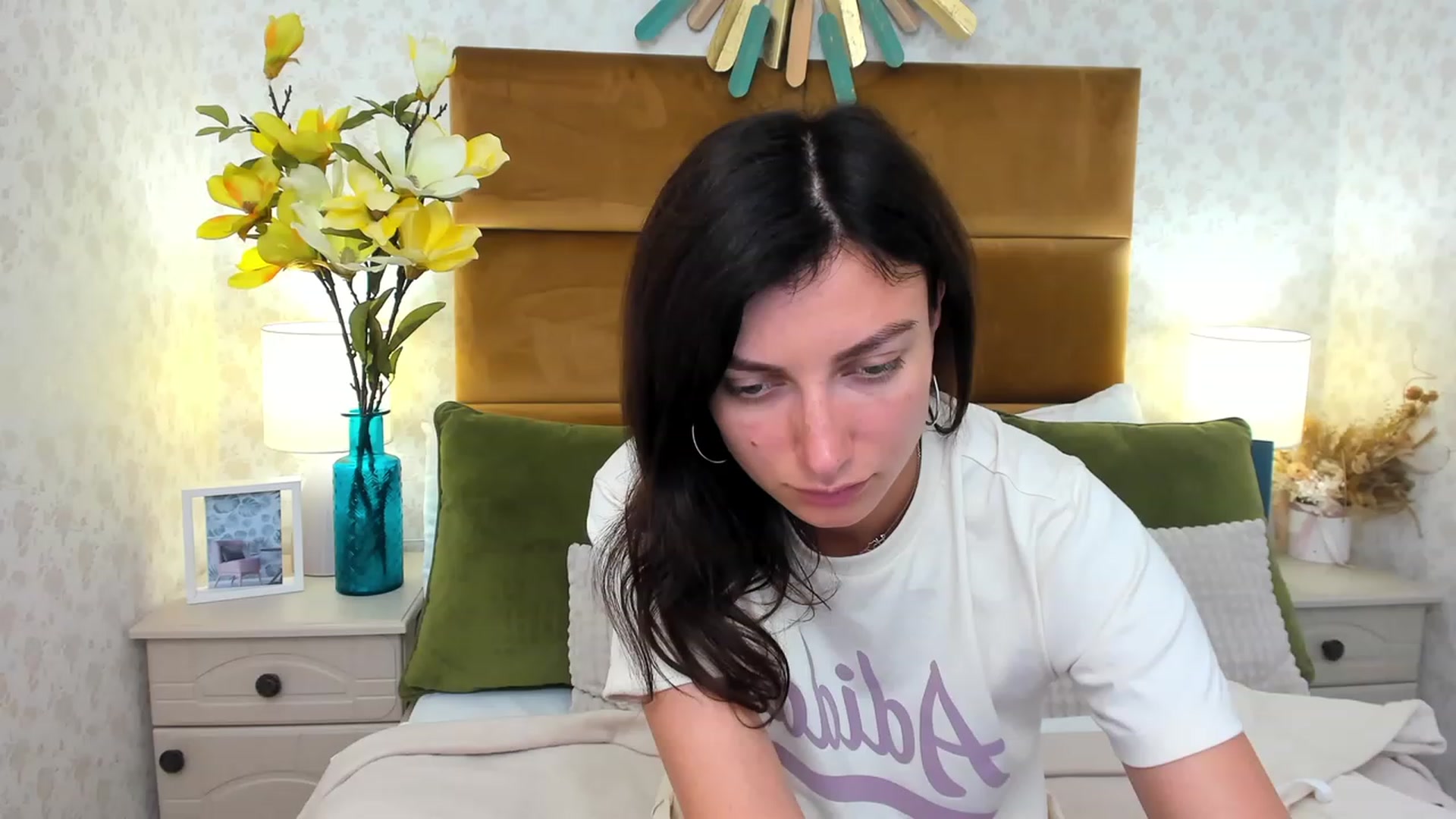 Gallery image thumbnail from LuckySandra's myfreecams stream on, 07/28/2023, 11:59 image 15 of 20