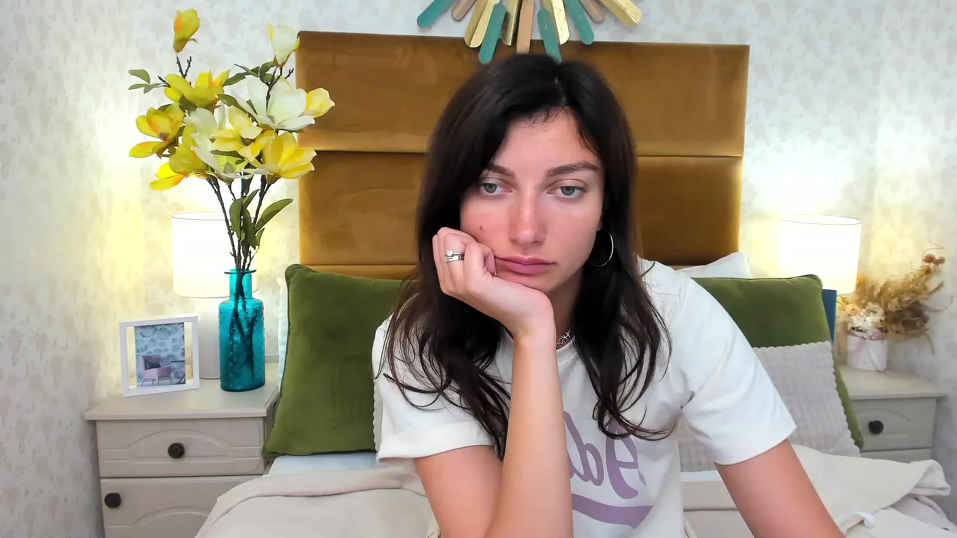 Gallery image thumbnail from LuckySandra's myfreecams stream on, 07/28/2023, 11:59 image 13 of 20