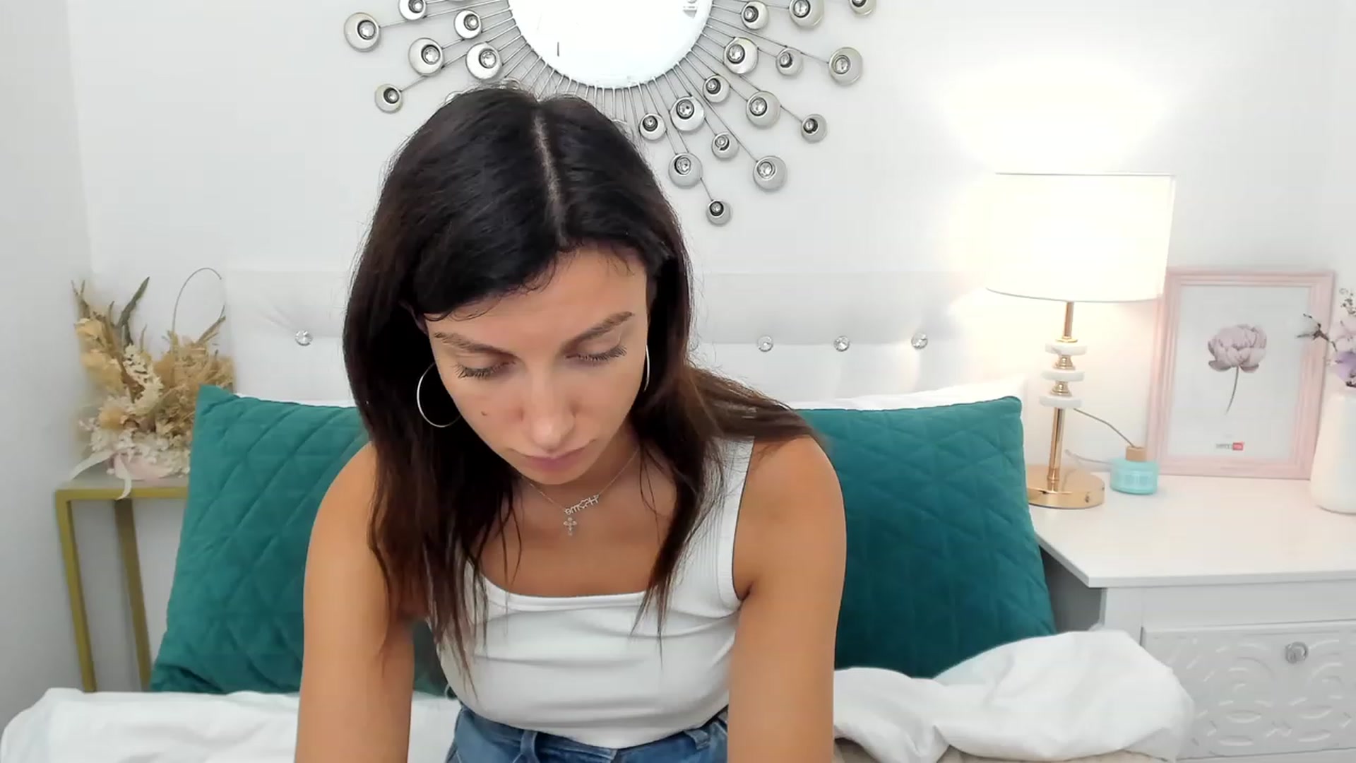 Gallery image thumbnail from LuckySandra's myfreecams stream on, 08/30/2023, 10:04 image 11 of 20