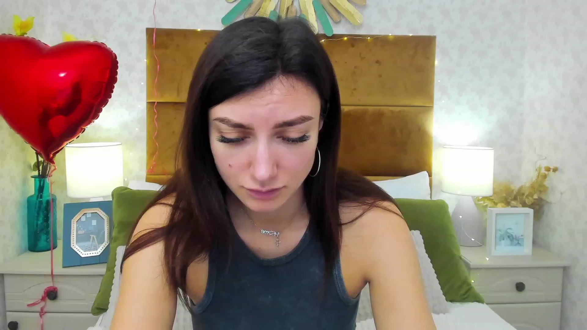 Gallery image thumbnail from LuckySandra's myfreecams stream on, 02/15/2024, 08:29 image 20 of 20
