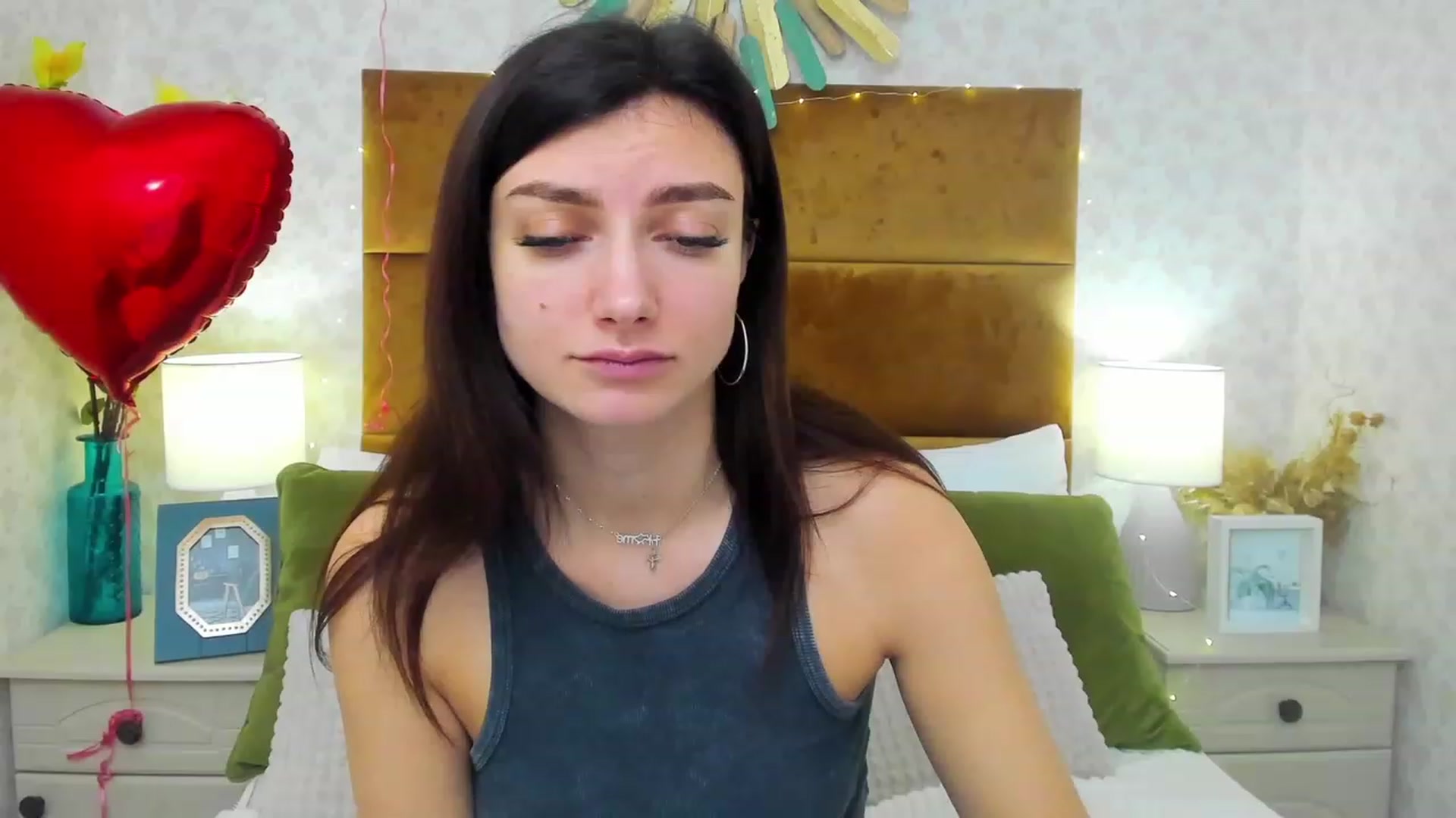 Gallery image thumbnail from LuckySandra's myfreecams stream on, 02/15/2024, 08:29 image 16 of 20