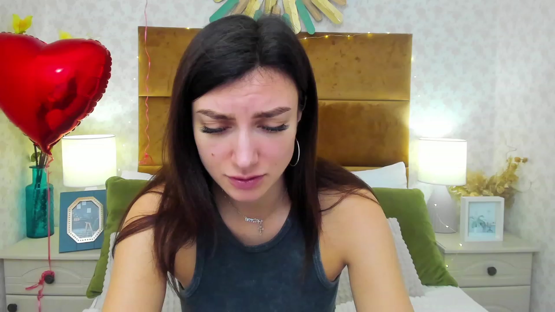 Gallery image thumbnail from LuckySandra's myfreecams stream on, 02/15/2024, 08:29 image 19 of 20
