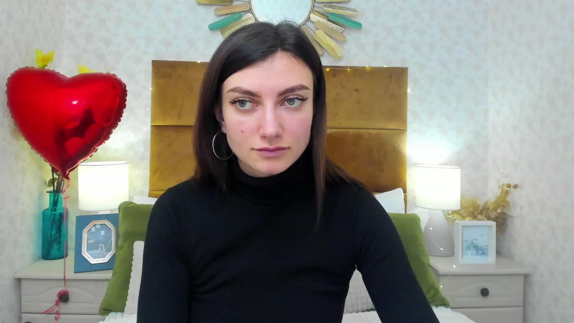 Gallery image thumbnail from LuckySandra's myfreecams stream on, 02/15/2024, 12:57 image 13 of 20