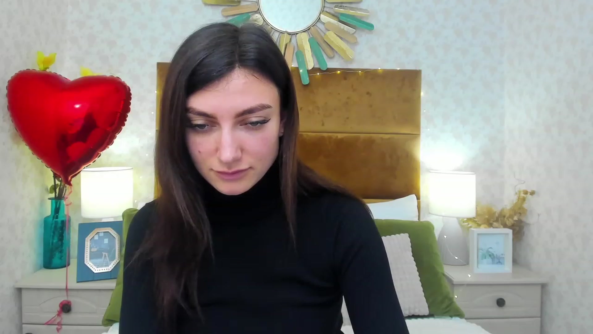 Gallery image thumbnail from LuckySandra's myfreecams stream on, 02/15/2024, 12:57 image 17 of 20