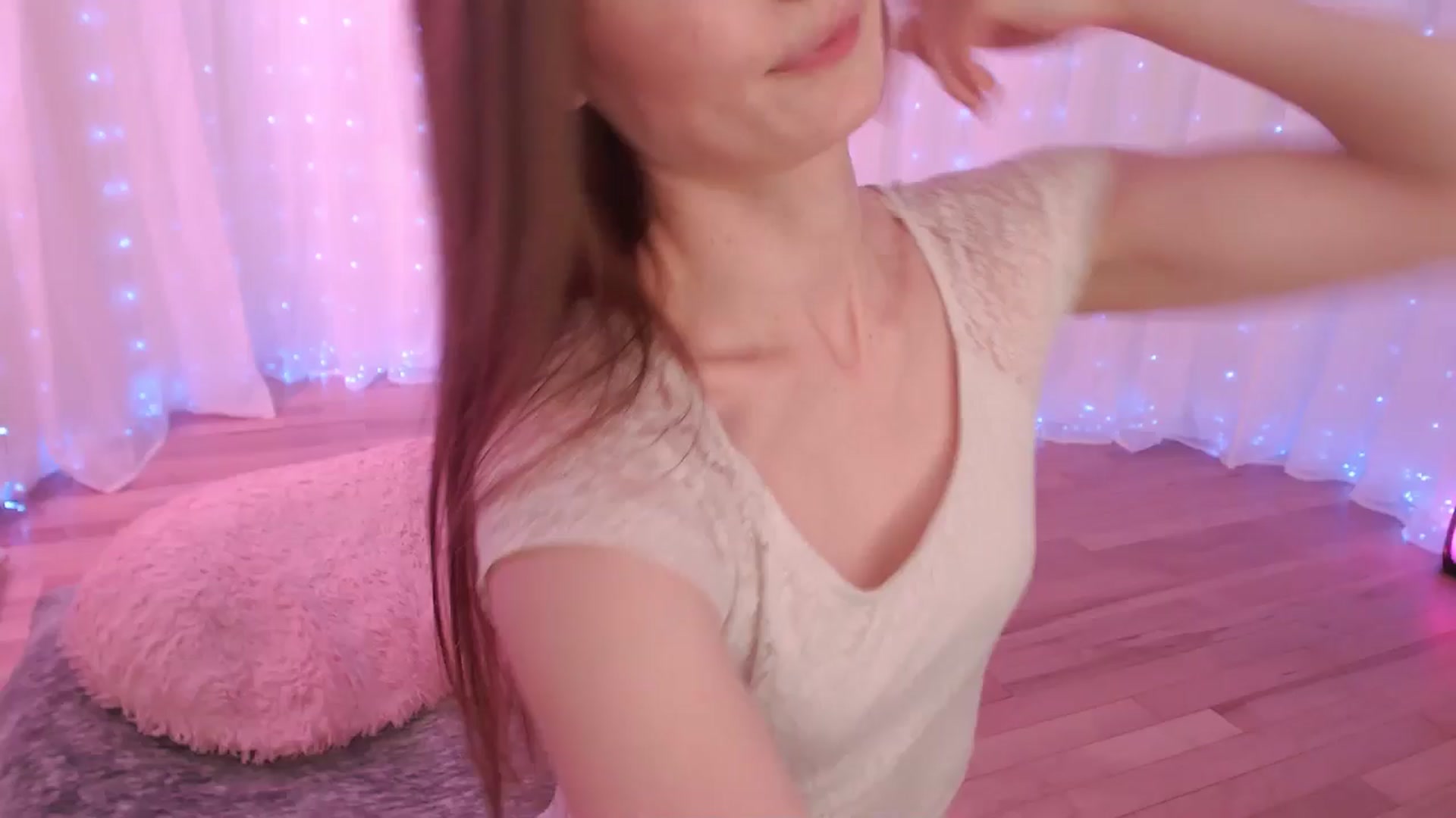 Gallery image thumbnail from LuckyToy's myfreecams stream on, 06/25/2025, 06:34 image 1 of 20