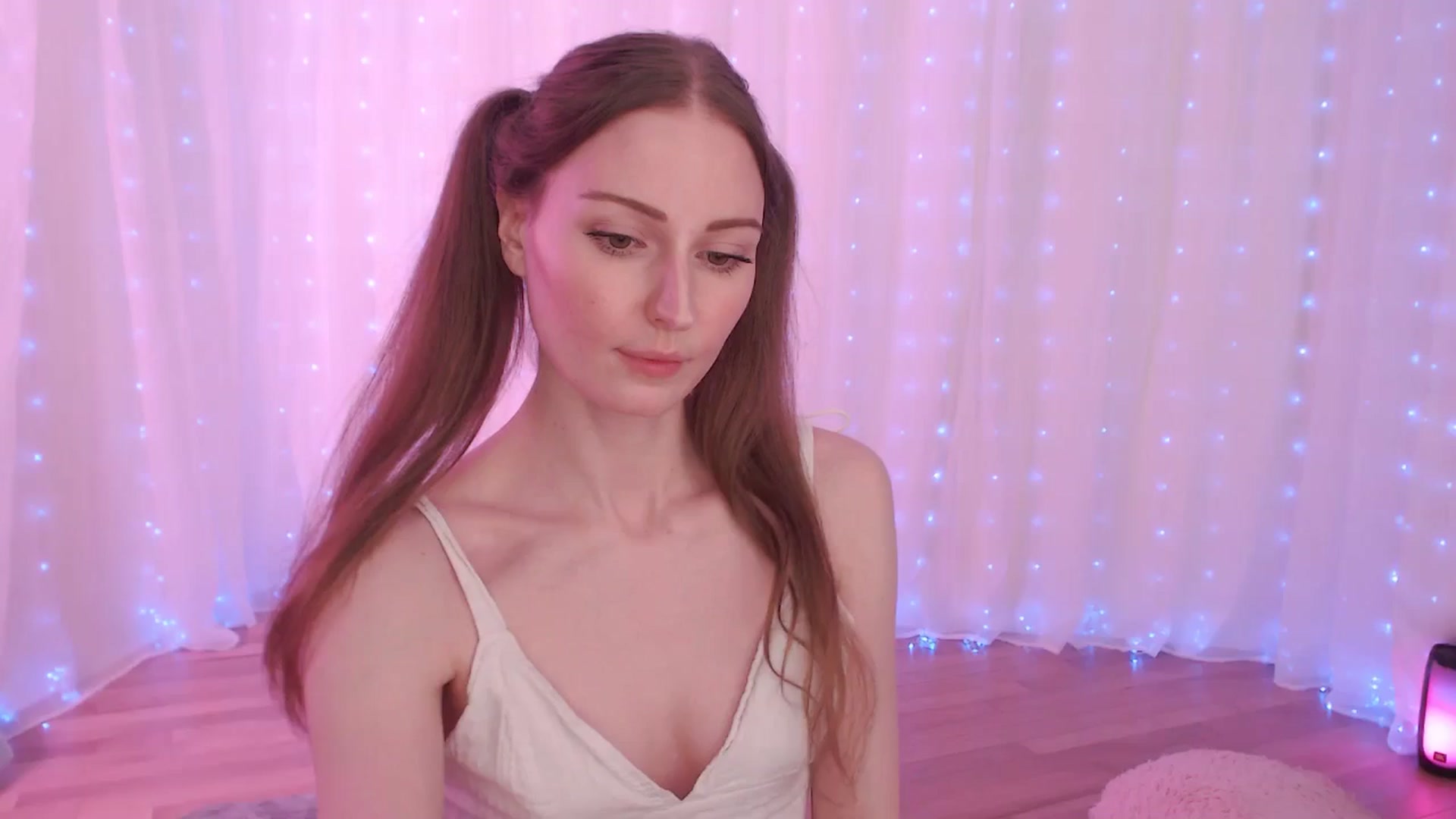 Gallery image thumbnail from LuckyToy's myfreecams stream on, 07/10/2025, 05:32 image 1 of 20